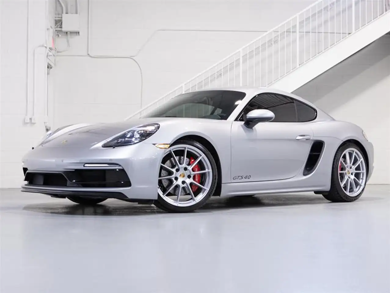2025 Porsche 718 Cayman