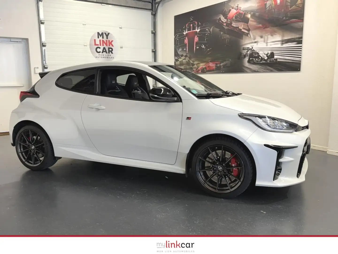 Toyota Yaris Yaris GR track 1.6 Turbo 261 cv IV 2022 Wit - 2