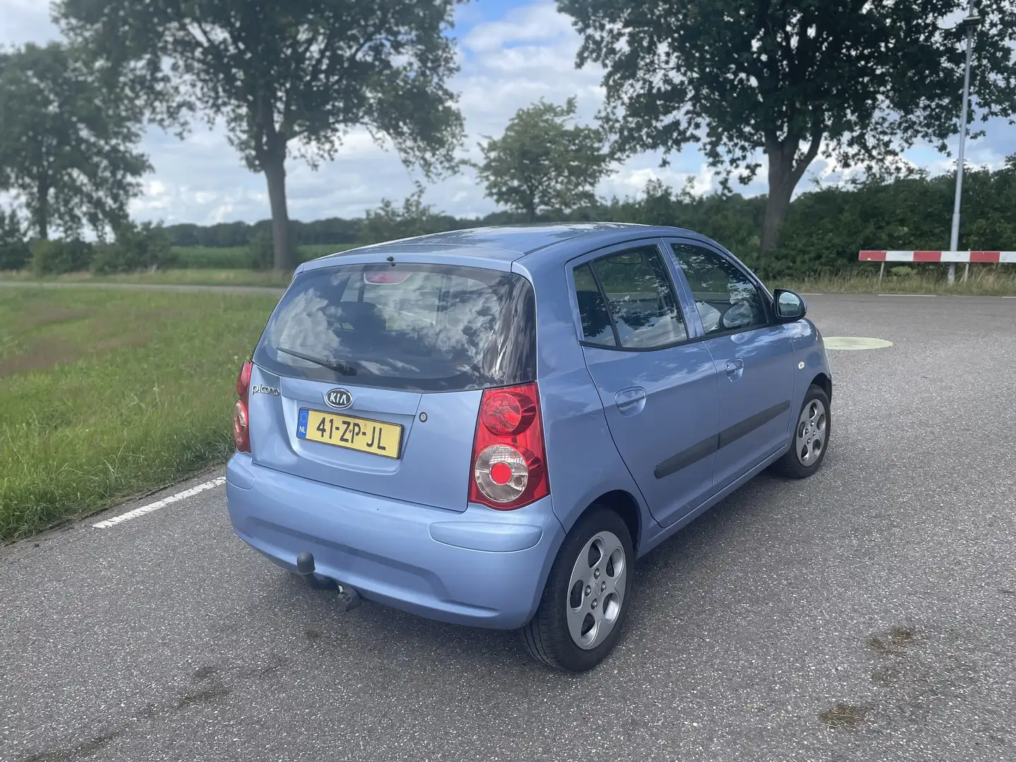 Kia Picanto 1.1 X-tra Blauw - 2