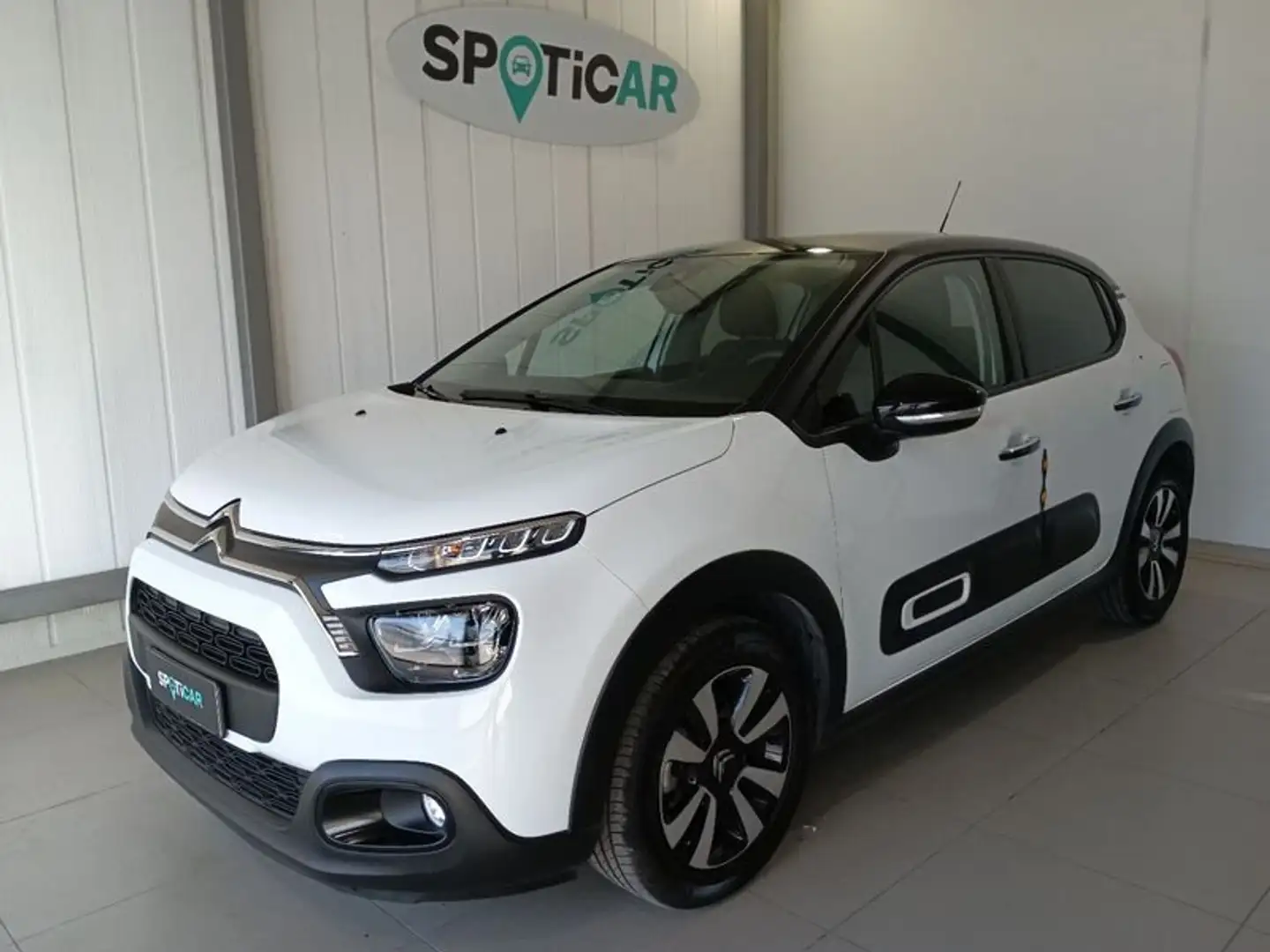 Citroen C3 PureTech 83 S&S Shine Bianco - 1