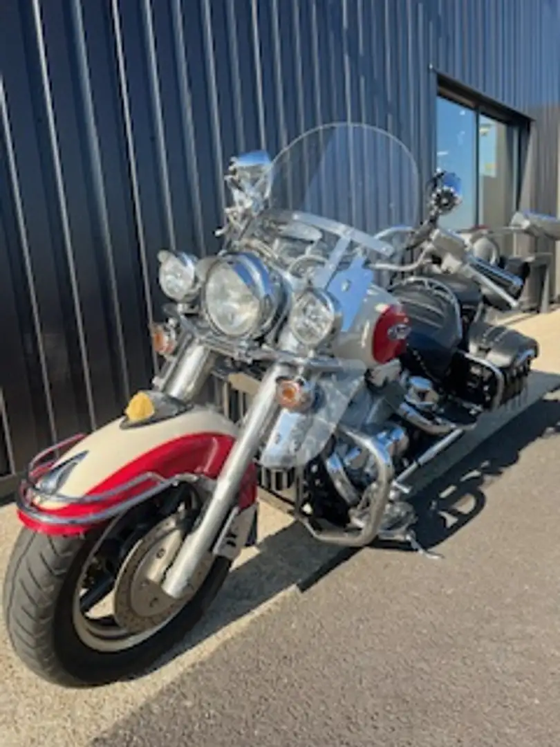 Yamaha Blanc - 2