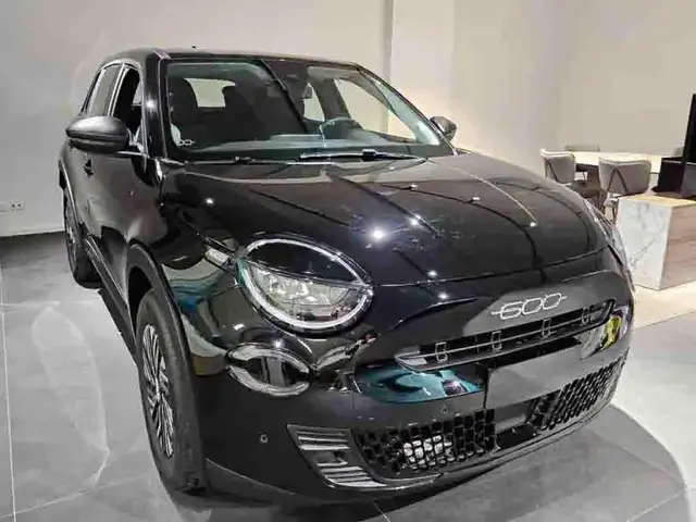 Fiat 600 view 2