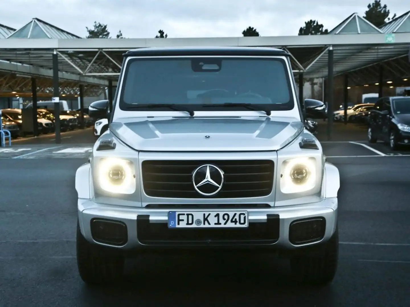 Mercedes-Benz G 450 d Night Schiebedach Distronic Standhzg AHK Срібний - 2