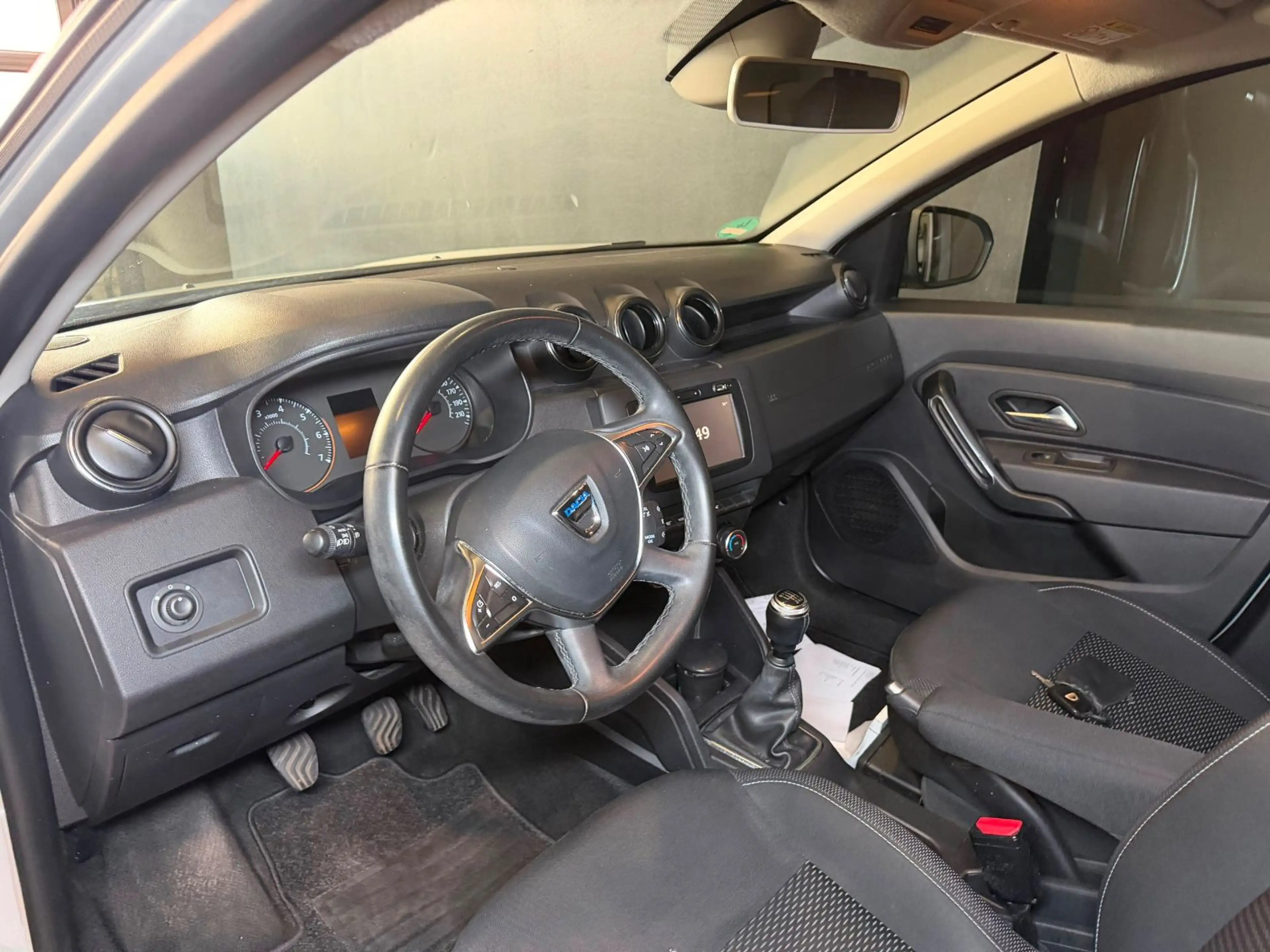 Dacia Duster II Comfort TCe 125 /KAMERA/AHK/KLIMA/ — photo 8