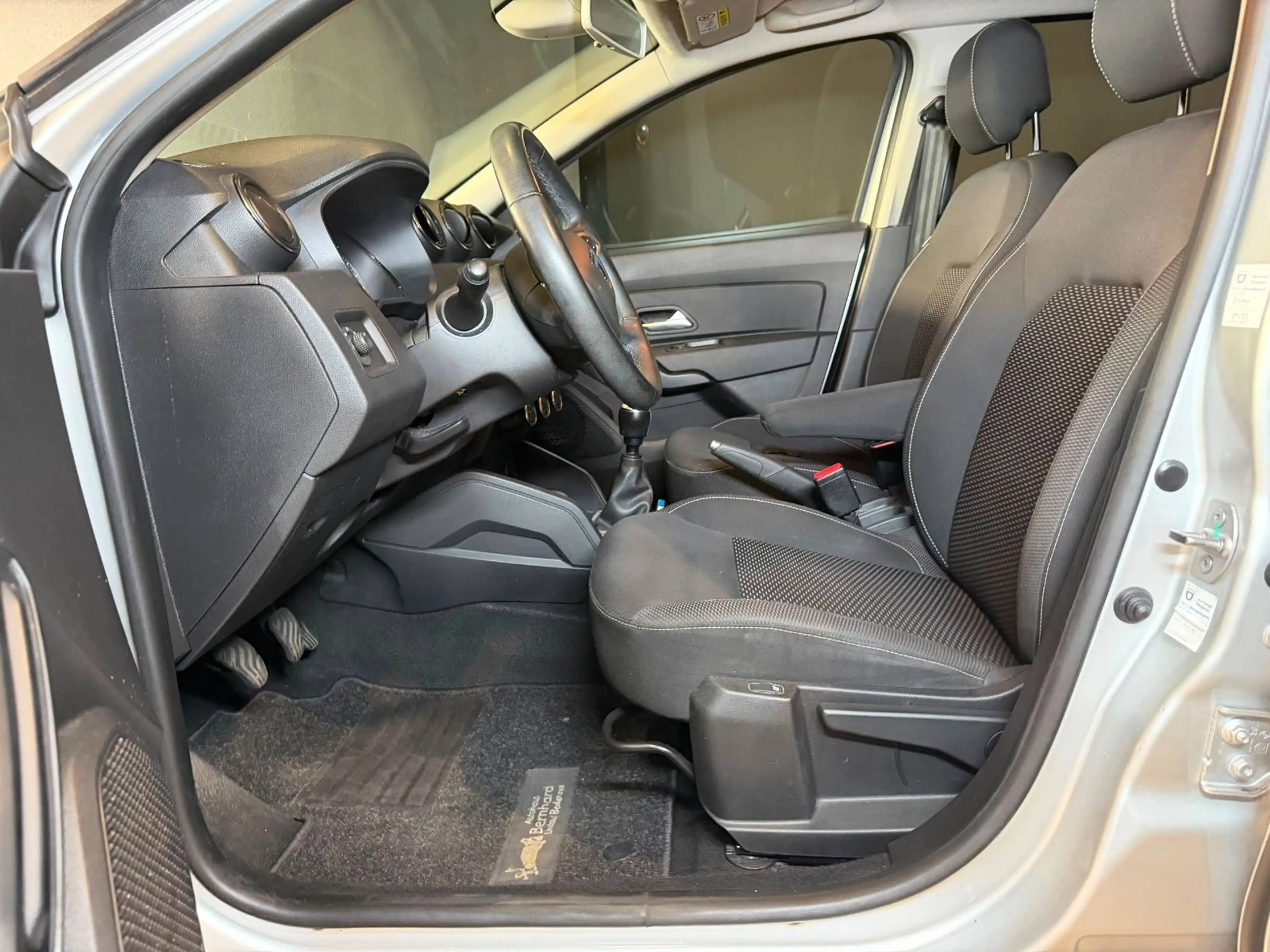 Dacia Duster II Comfort TCe 125 /KAMERA/AHK/KLIMA/ — photo 9