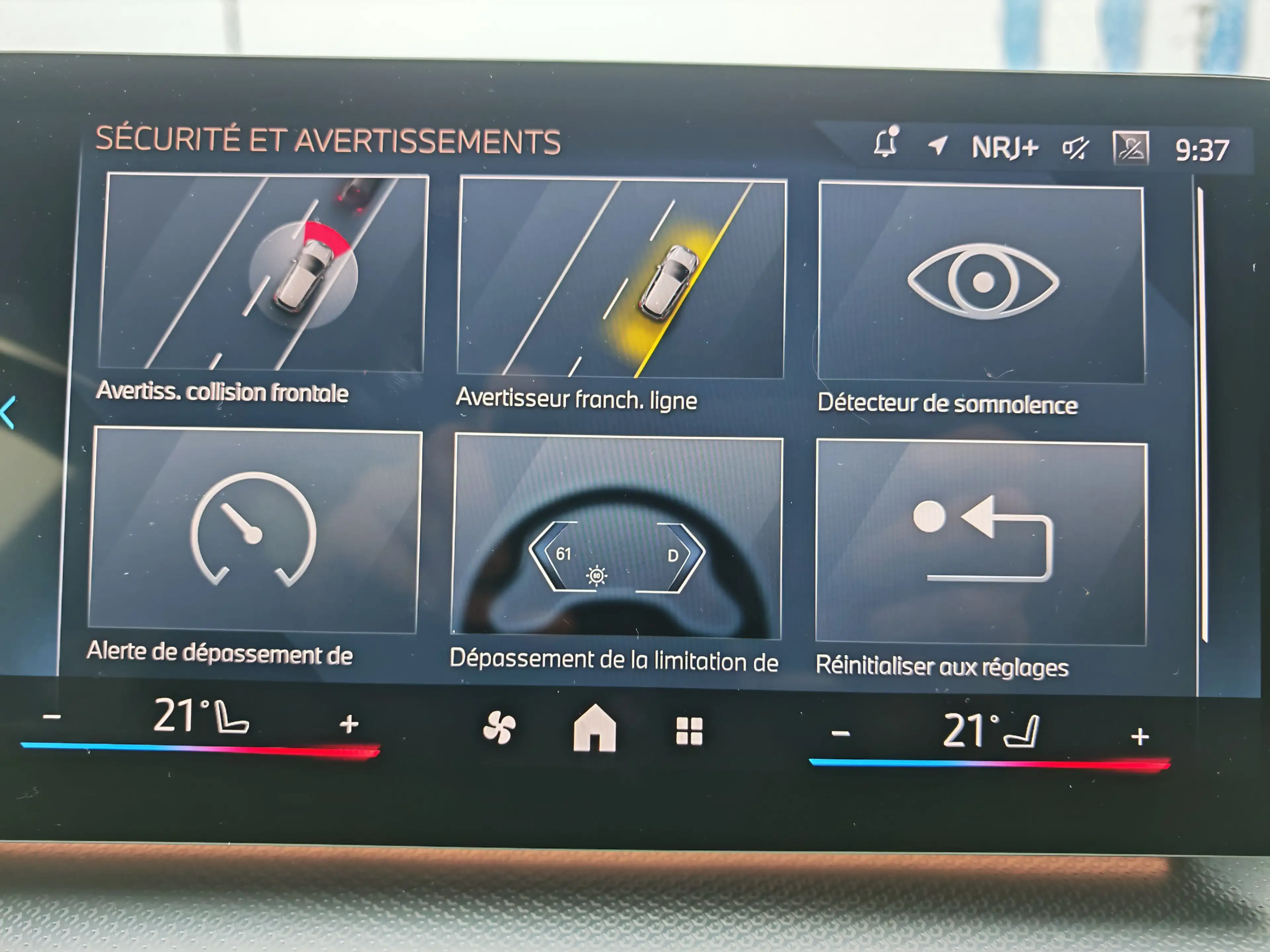 BMW iX2 iX2 66.5 kWh eDrive20 M Edition — photo 10