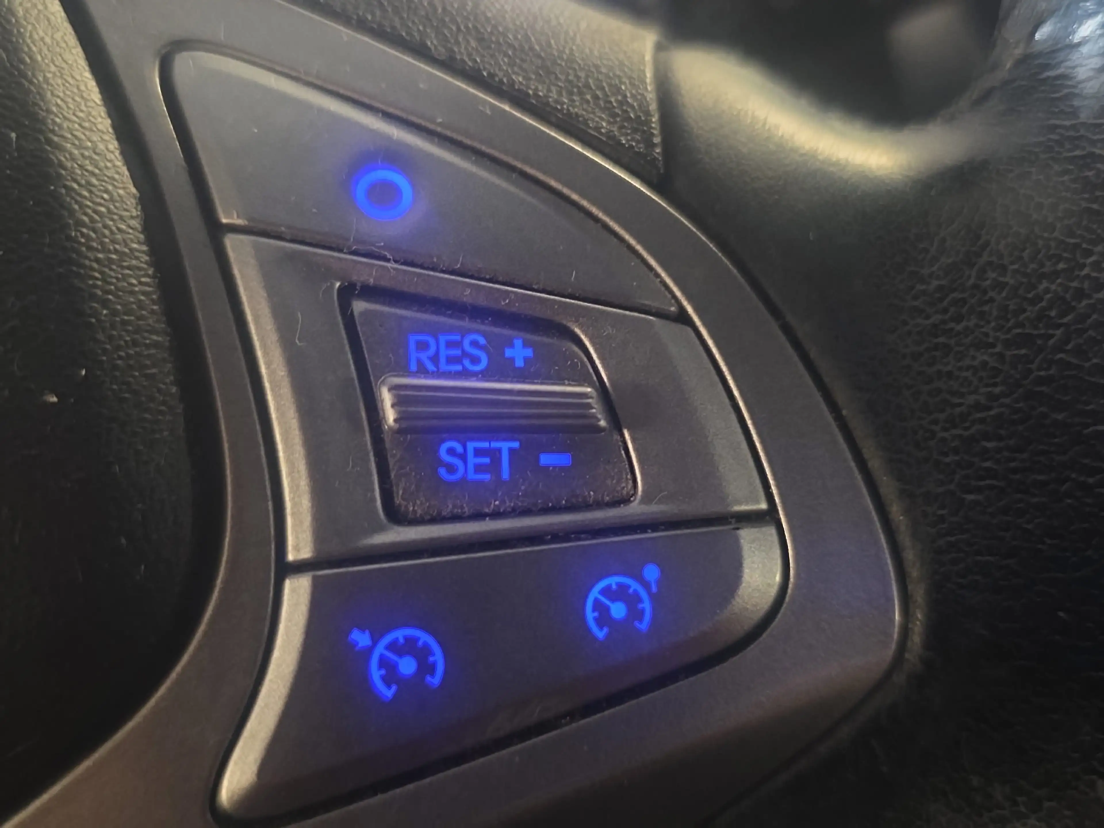 Hyundai iX20 1.6 Trend blue KLIMA*PDC*BLUETOOTH*SITZHEIZ — photo 13