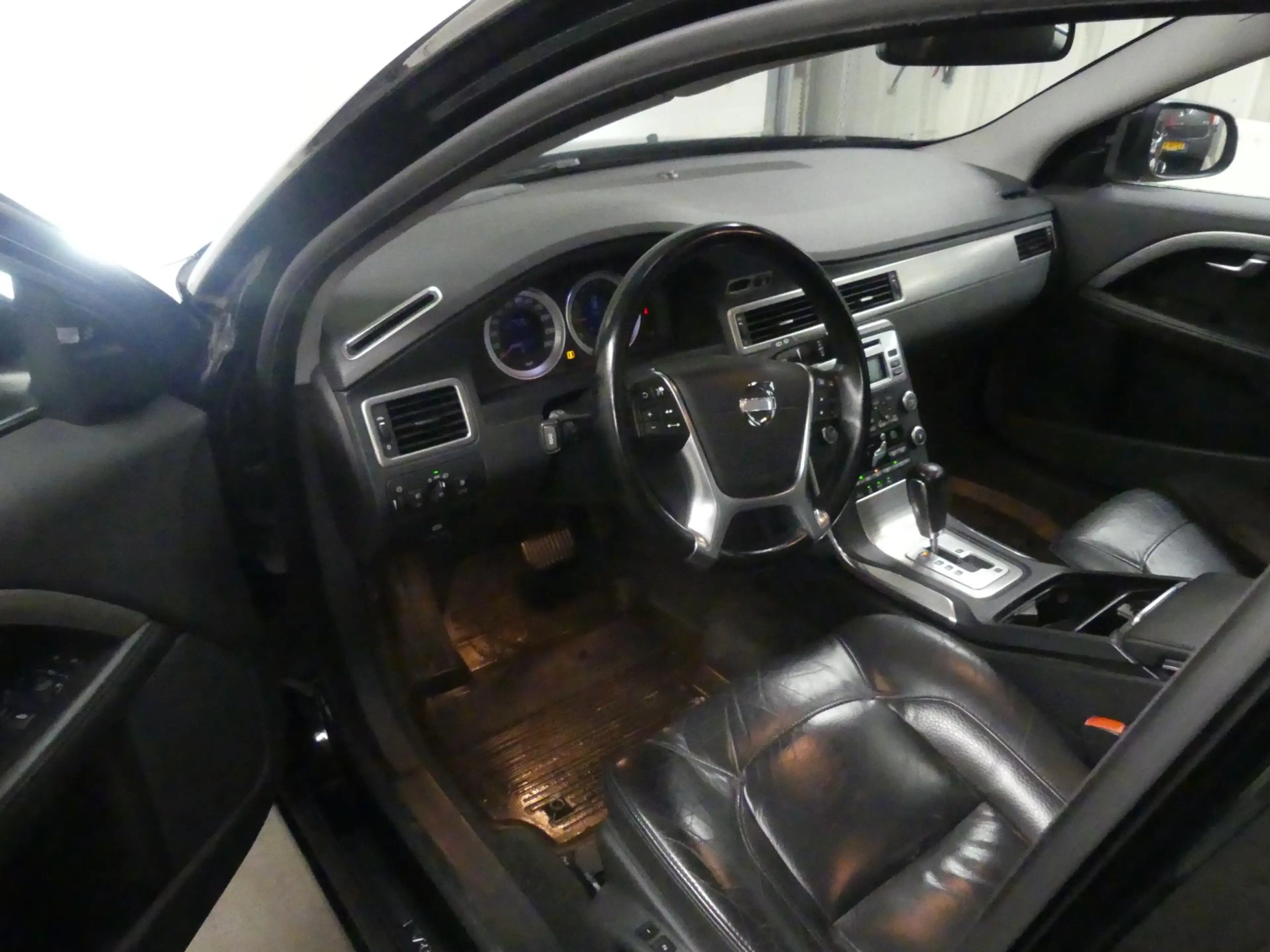 Volvo V70 1.6 T4 Kinetic - Perfect Onderhouden! - Trekhaak — photo 9