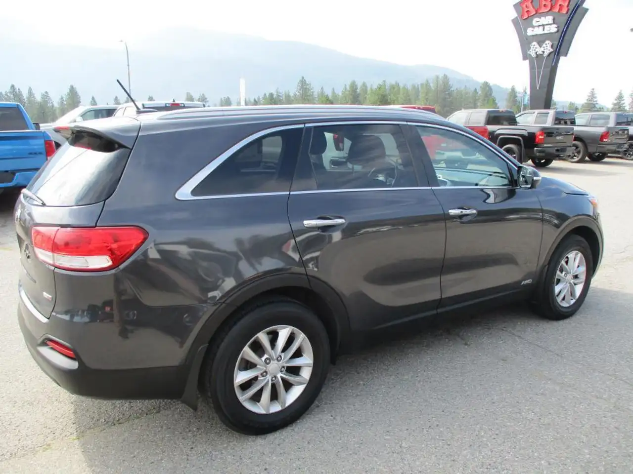 Kia Sorento снимка Kia Sorento