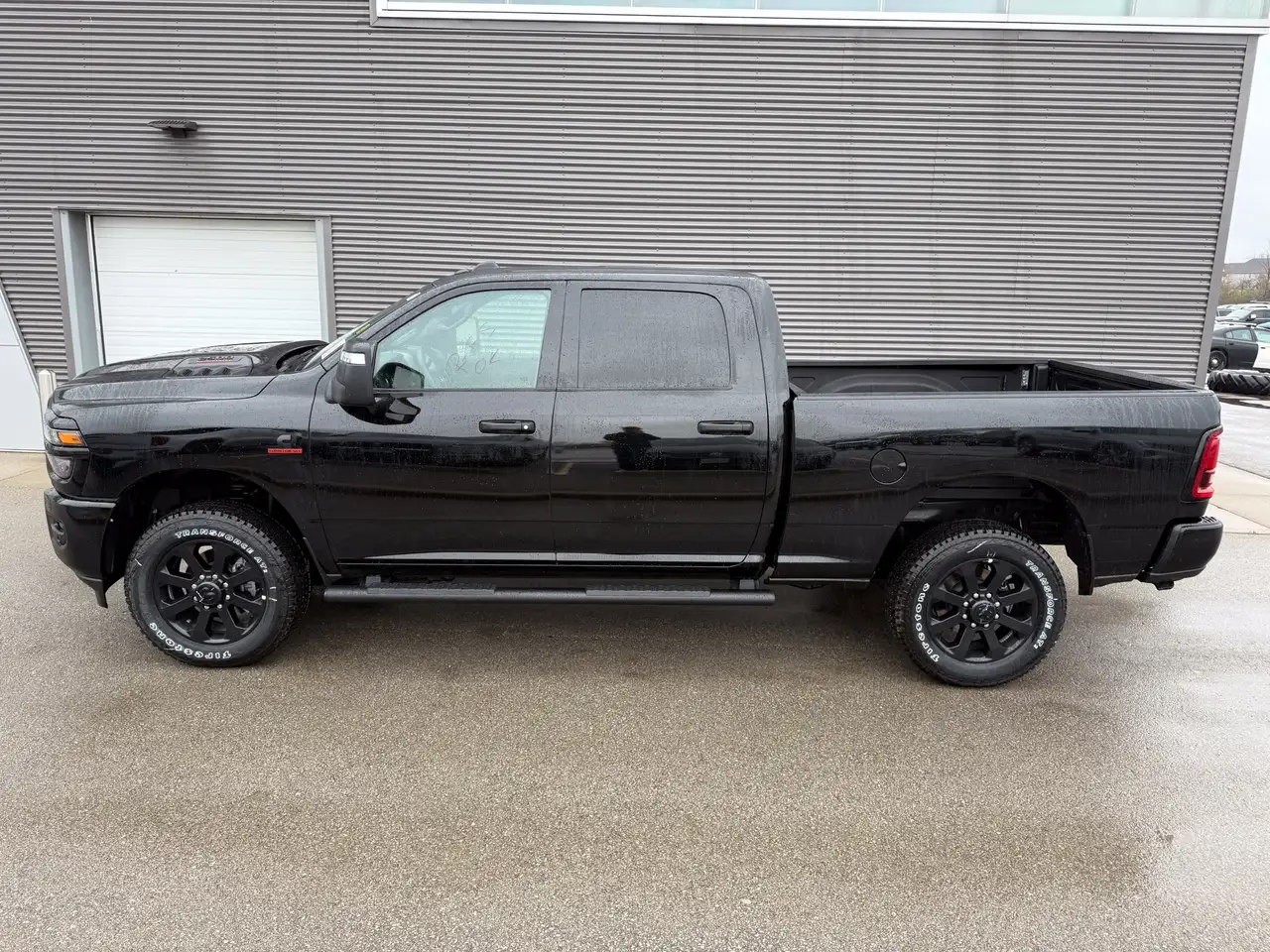 RAM 2500 снимка RAM 2500