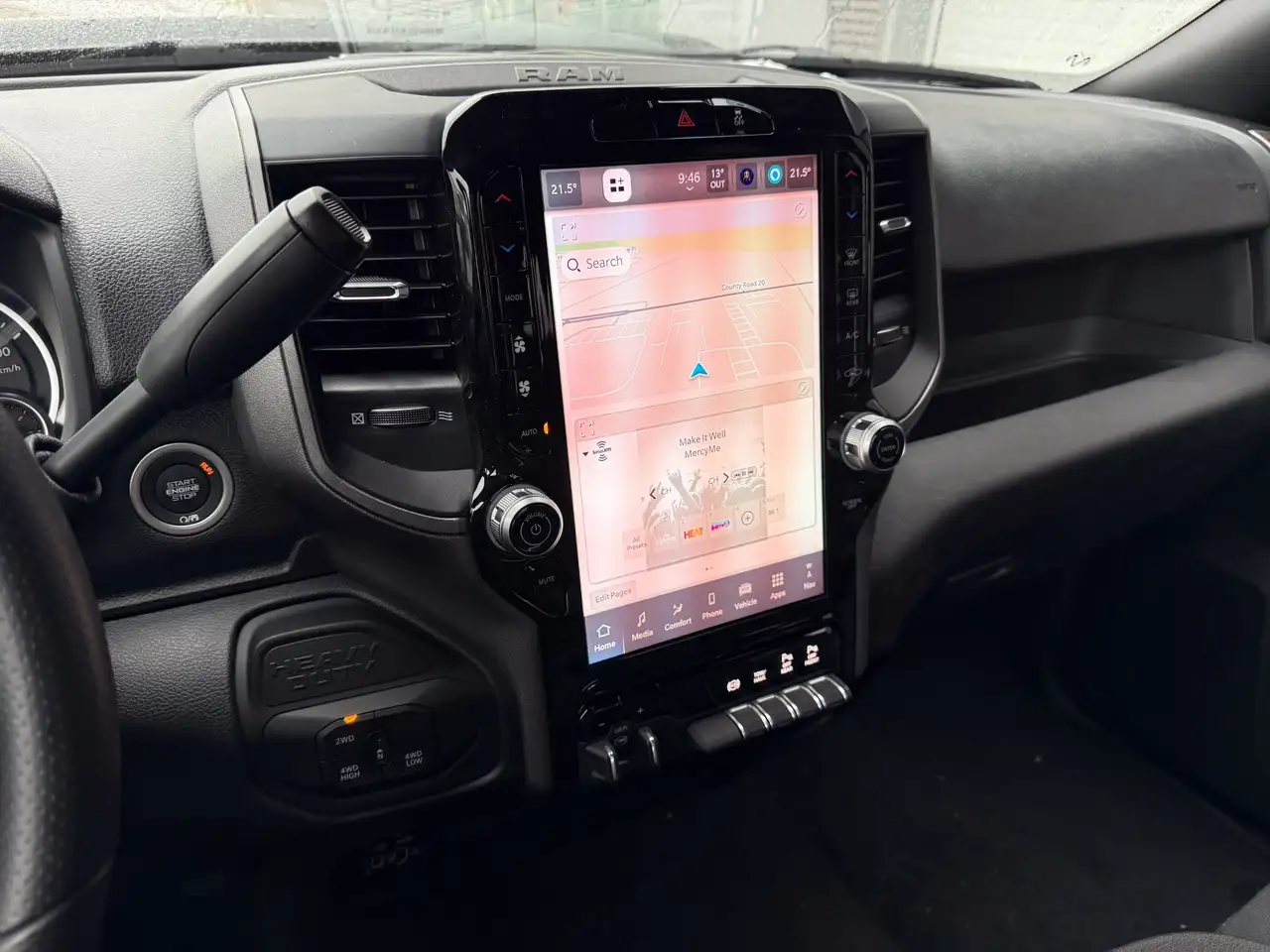 RAM 2500 снимка RAM 2500