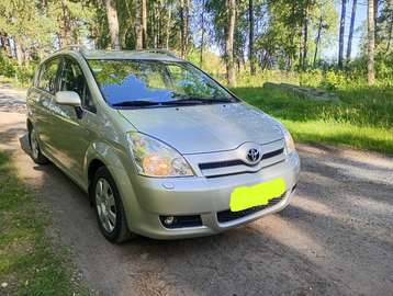 130 VVT-i 7pl Linea Sol