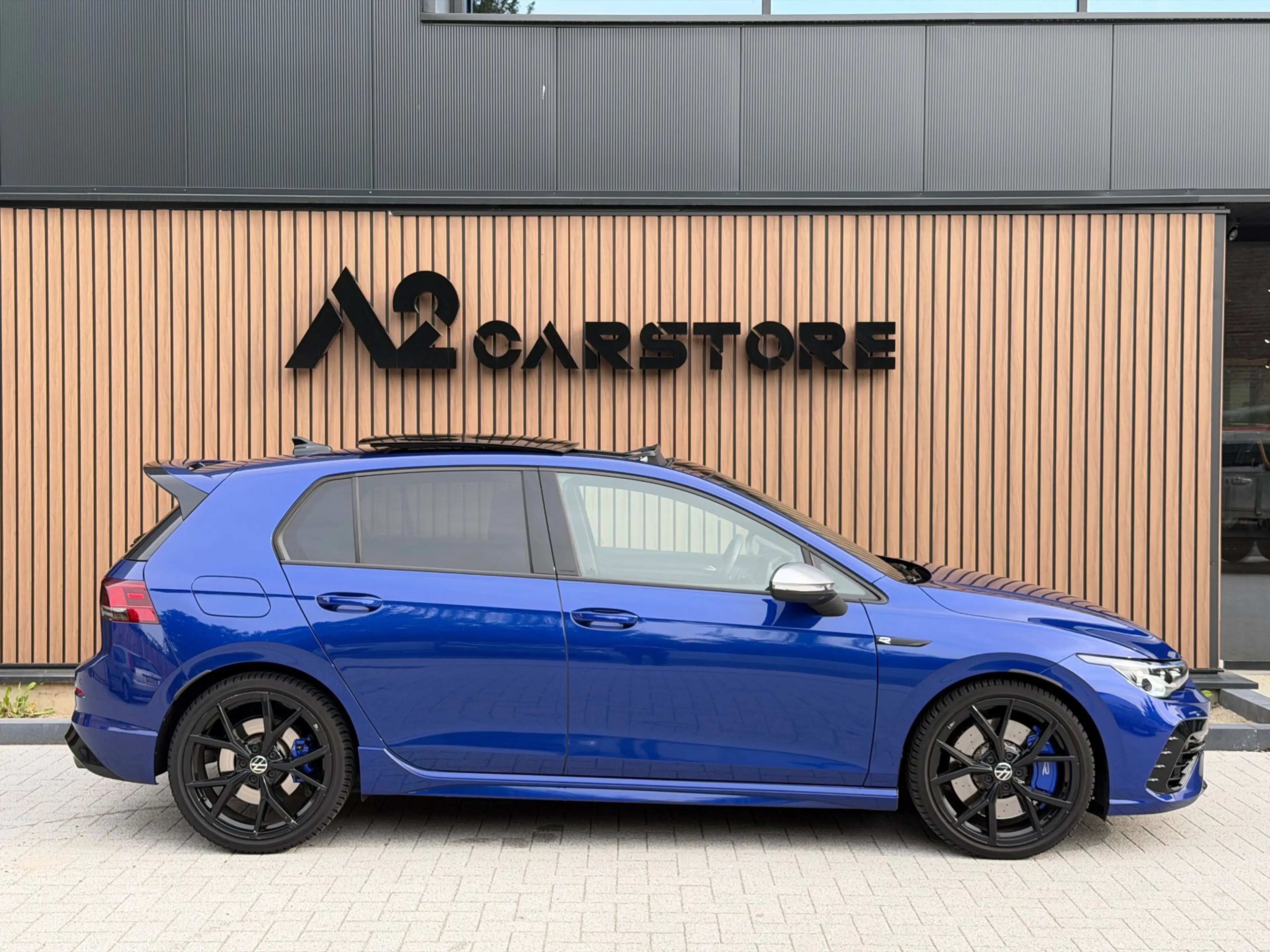 Volkswagen Golf 2.0 TSI R 4Motion 320PK PANO CAMERA STOELVERWARMIN — photo 6