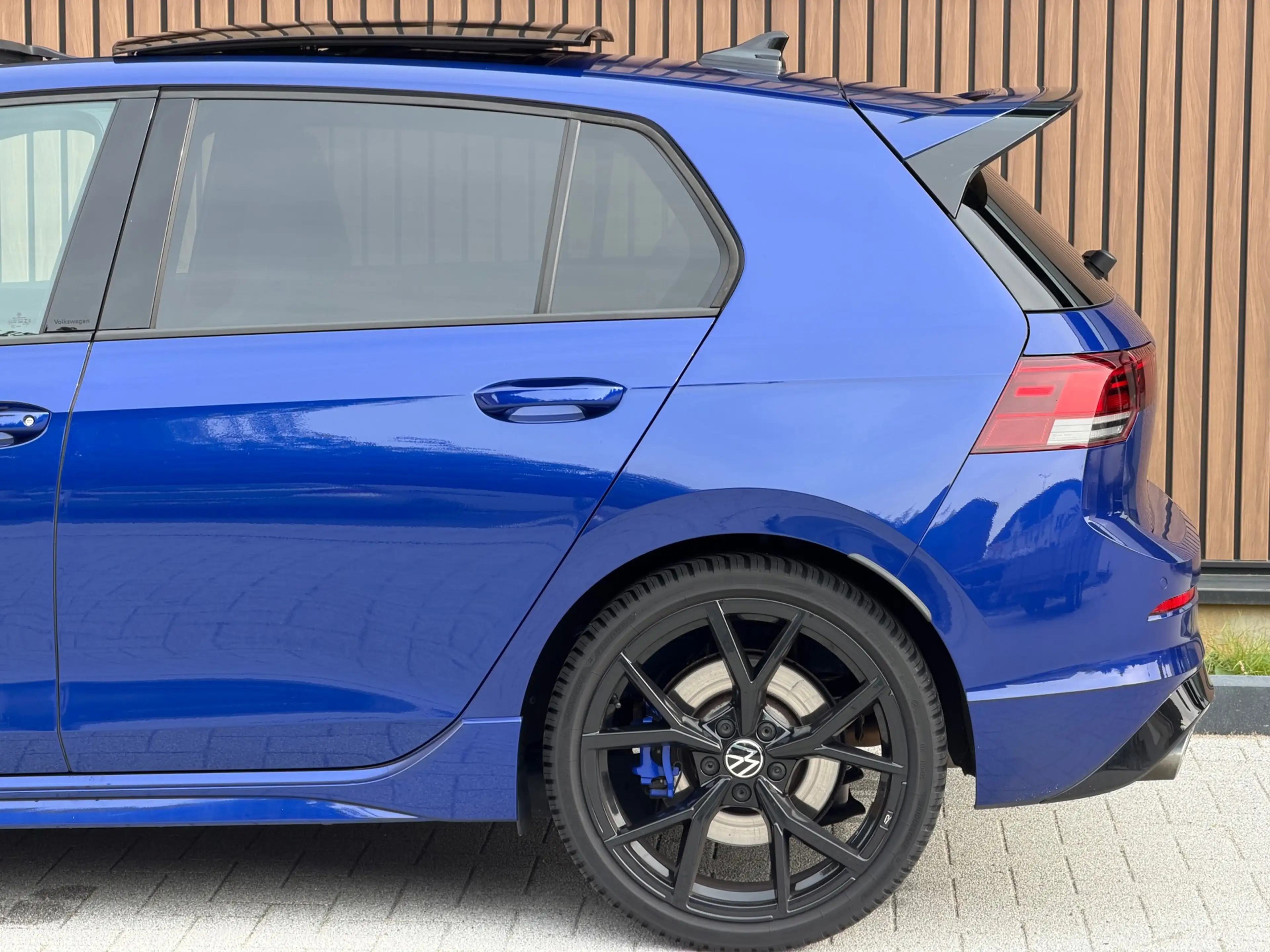 Volkswagen Golf 2.0 TSI R 4Motion 320PK PANO CAMERA STOELVERWARMIN — photo 10