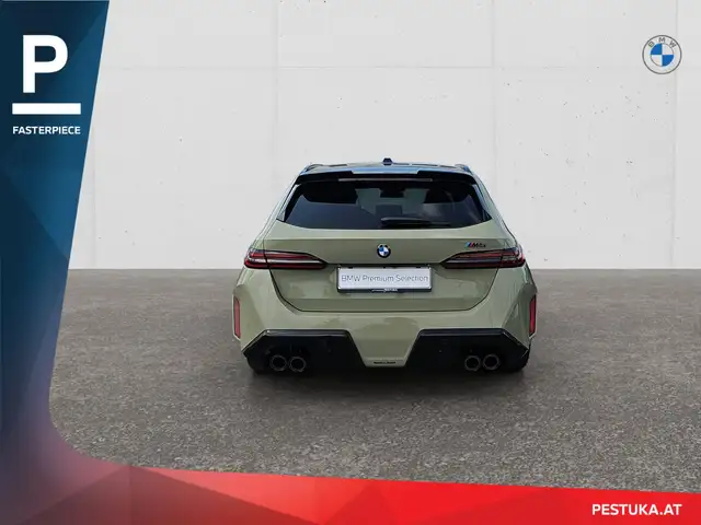 BMW M5 view 5
