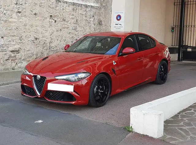 Alfa Romeo Giulia 2.9 V6 510 ch AT8 Quadrifoglio