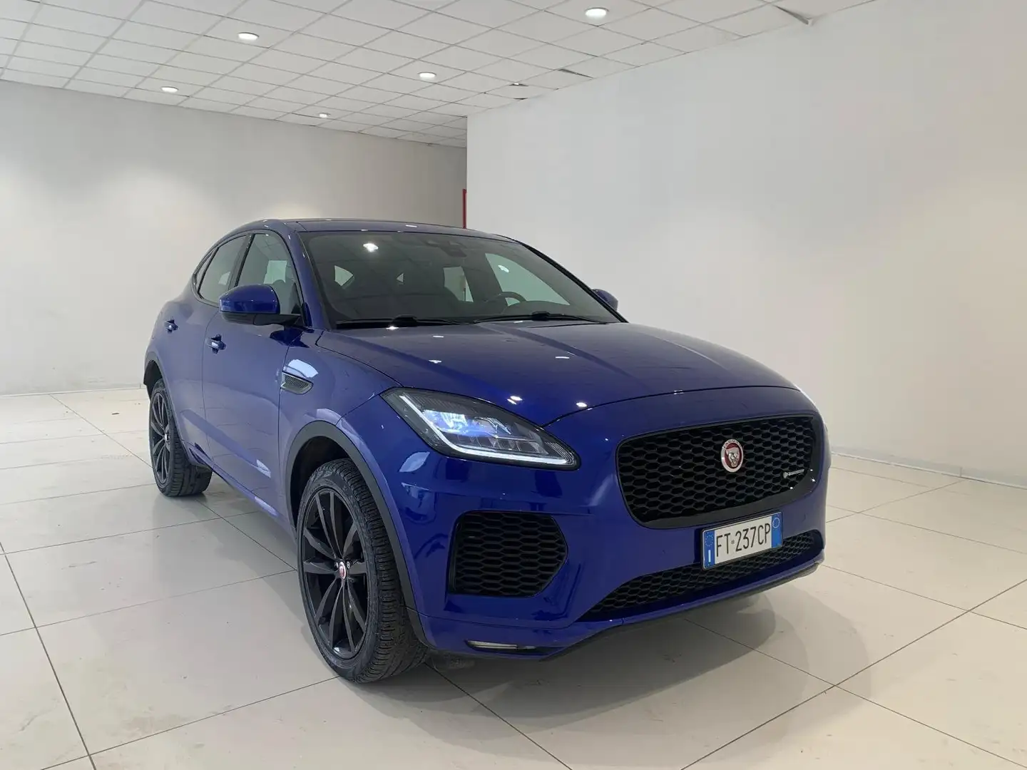 Jaguar E-Pace E-Pace 2.0d i4 R-Dynamic HSE awd 240cv auto Blu/Azzurro - 1