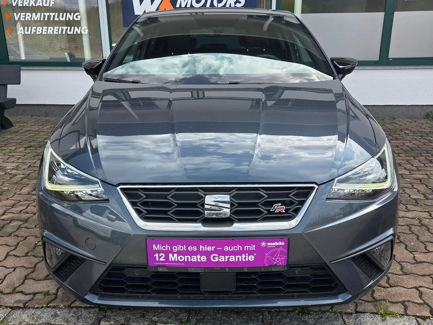 SEAT Ibiza FR Beats Fast Lane Grau - 1