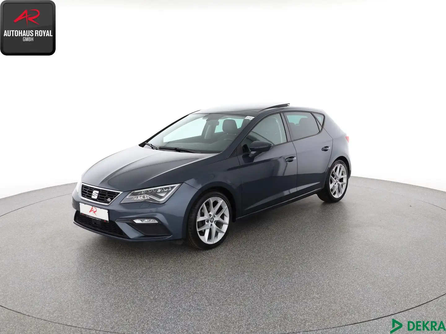 SEAT Leon Leon 1.5 TSI FR LINE PANO,BEATS,KEYLESS,KAMERA Grau - 1