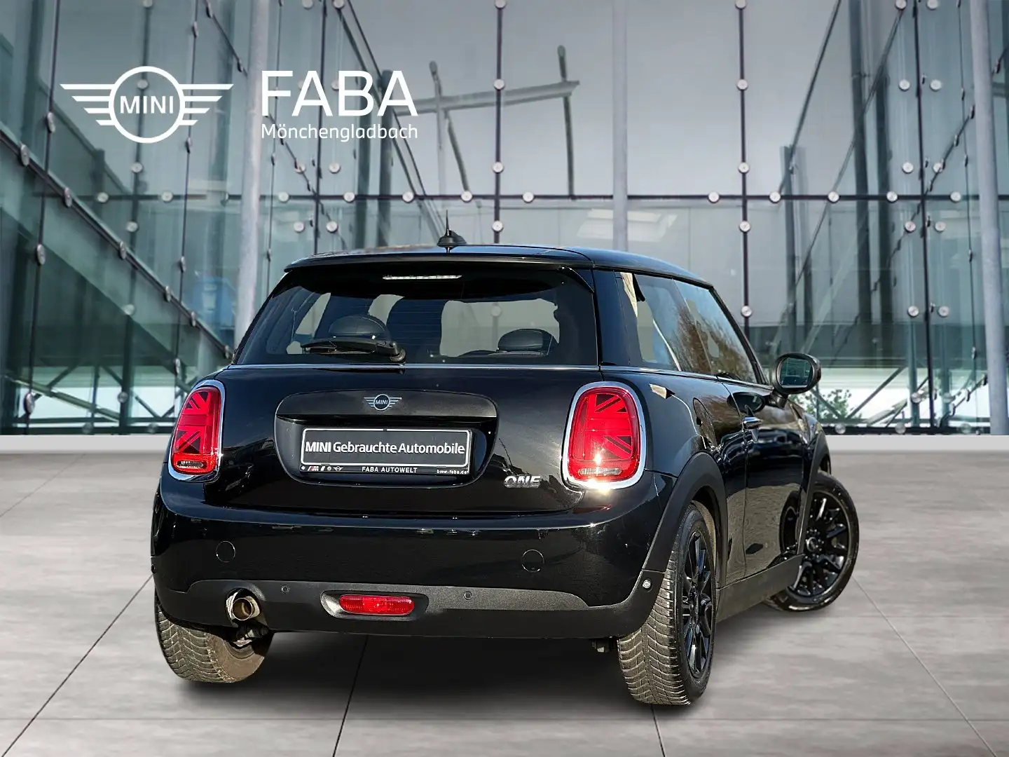 MINI One Chili LED Navi Tempomat Klimaaut. Shz PDC Schwarz - 2