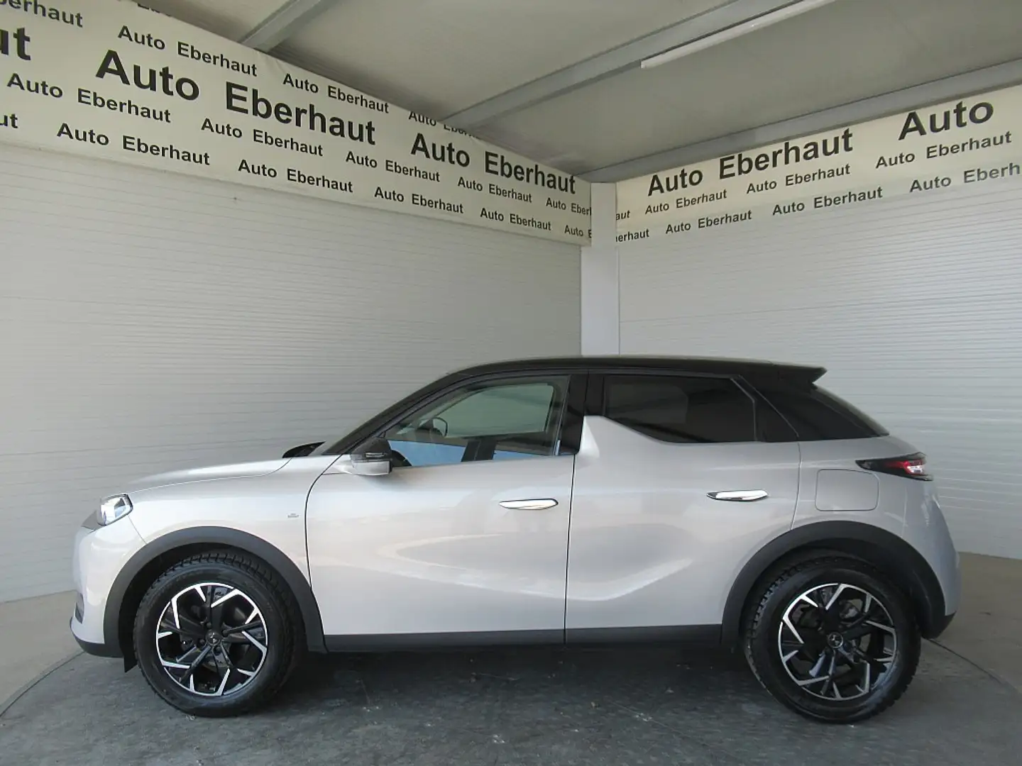 DS Automobiles DS 3 DS3 Crossback PT 100 Bastille *Navi *Keyless *R... Beige - 2