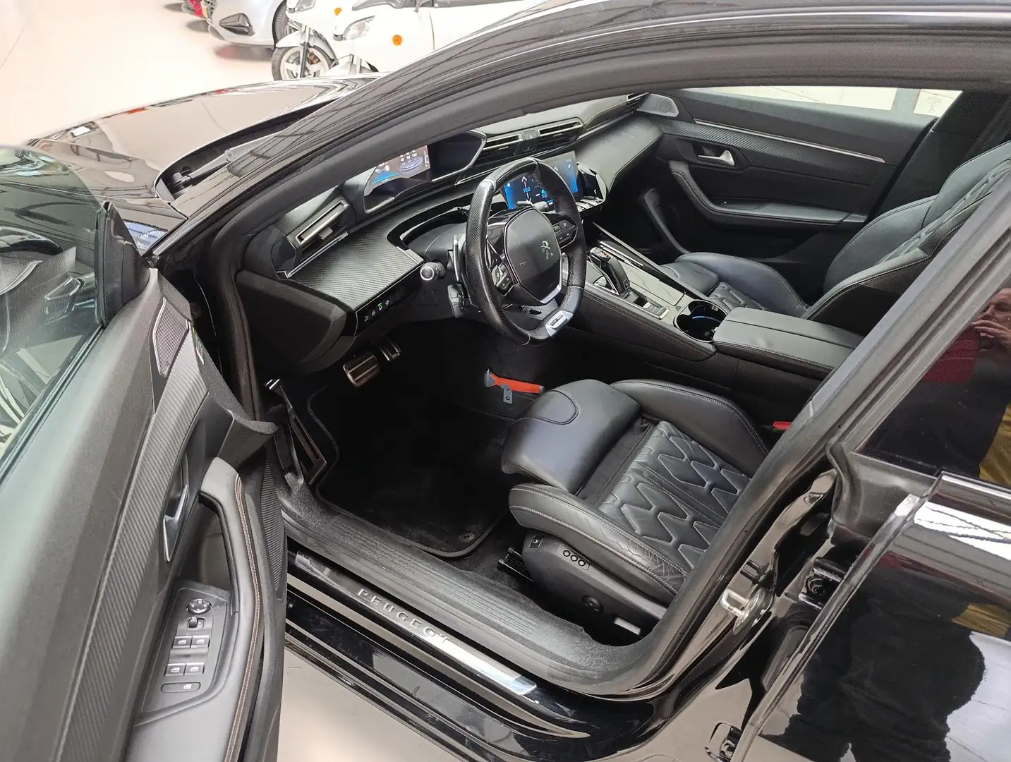 Peugeot 508 2.0 BlueHDI Blue Lease GT Line Zwart - 2