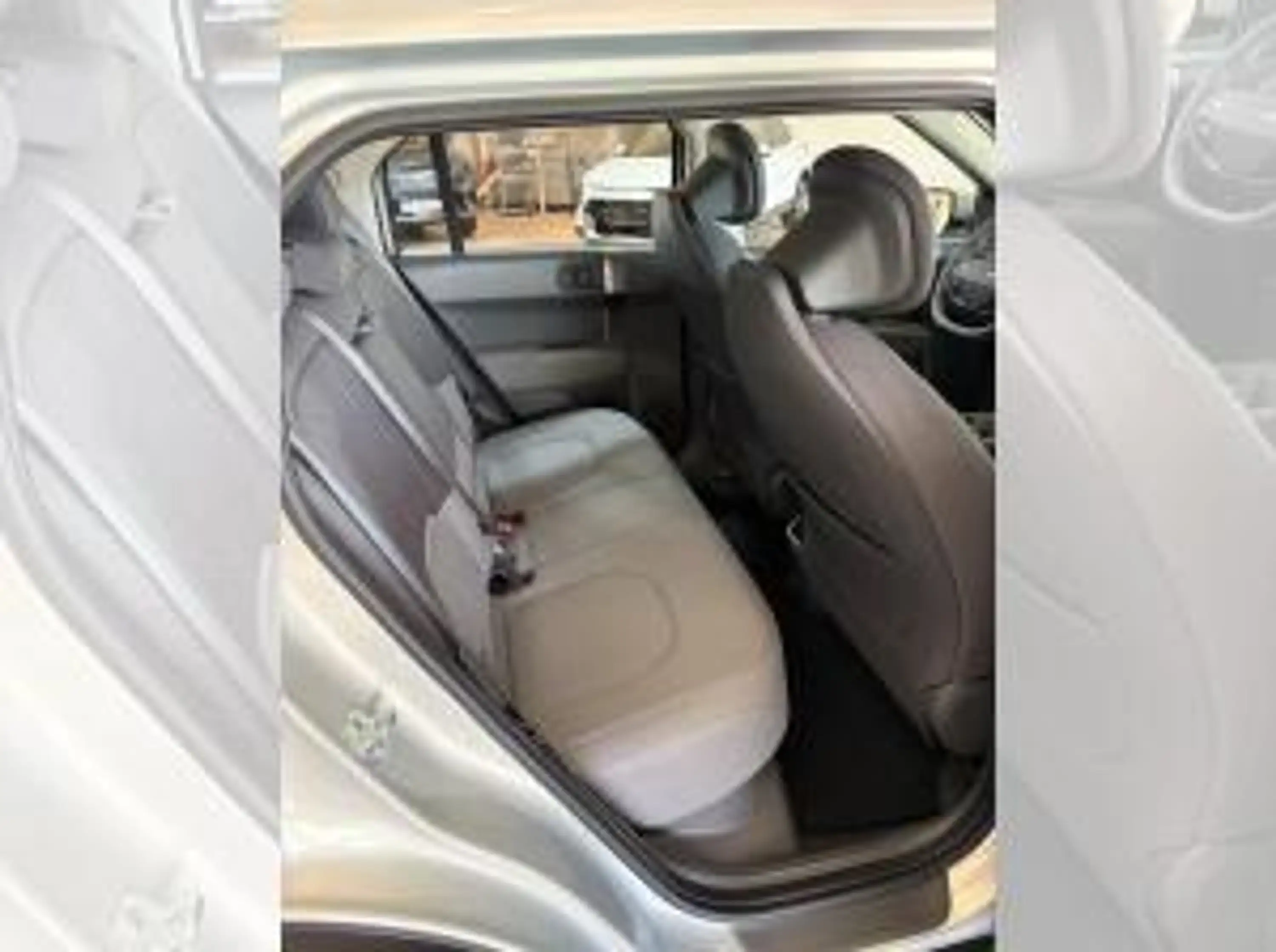 Kia EV3 58,3 kWh Batterie - 150 kW Air — photo 12