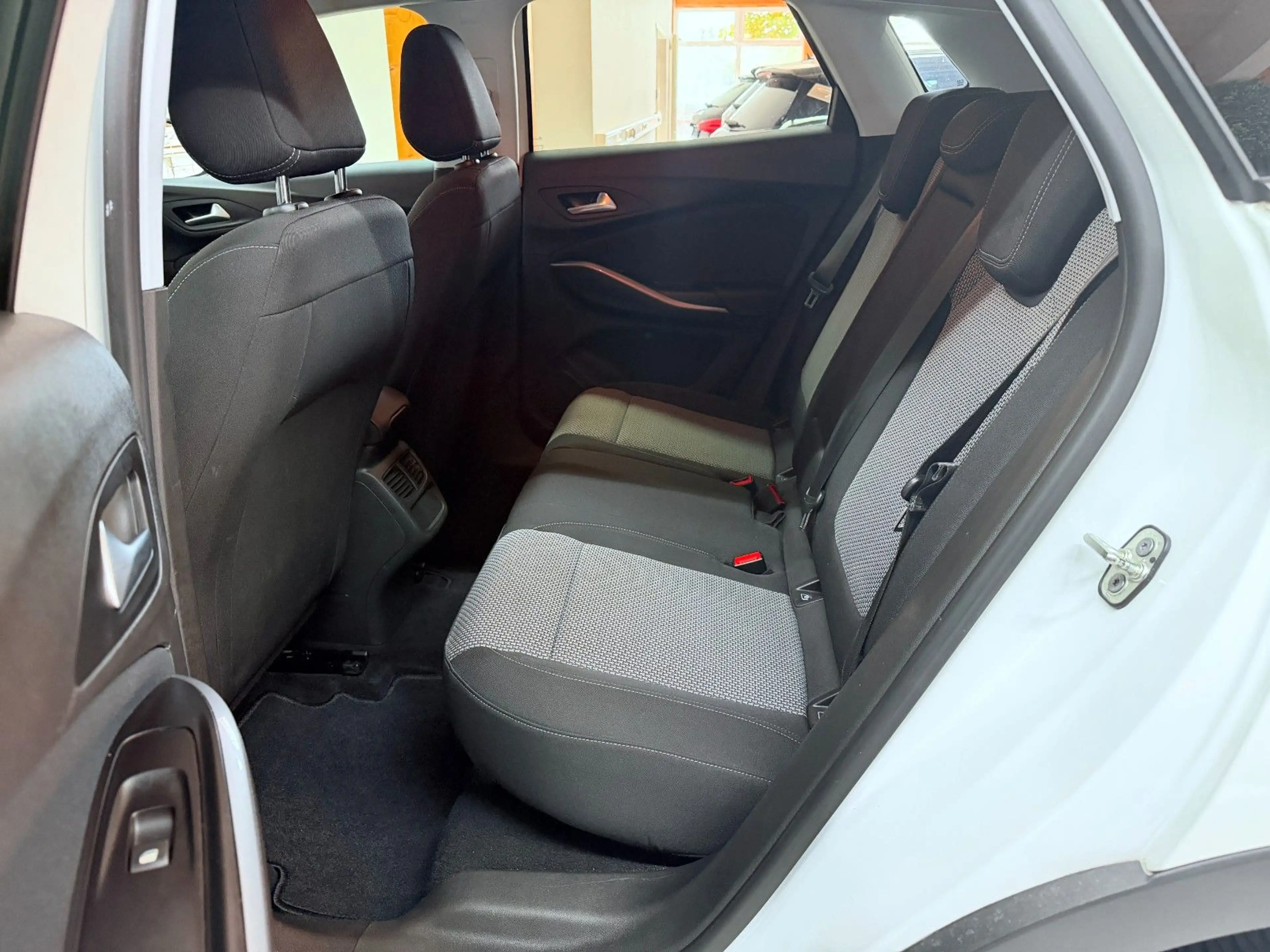 Opel Grandland X Edition Automatik Kamera — photo 12