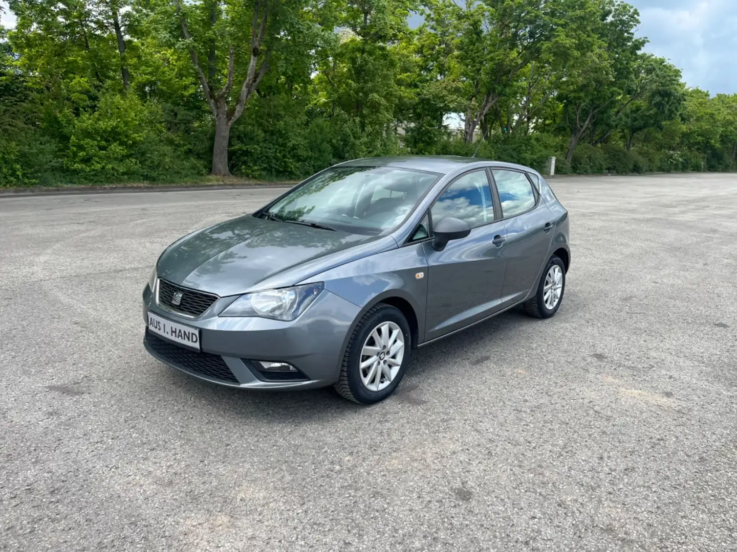 SEAT Ibiza 1.4, 1.HAND, 68.000 KM, TÜV+Zahnriemen NEU Gris - 1