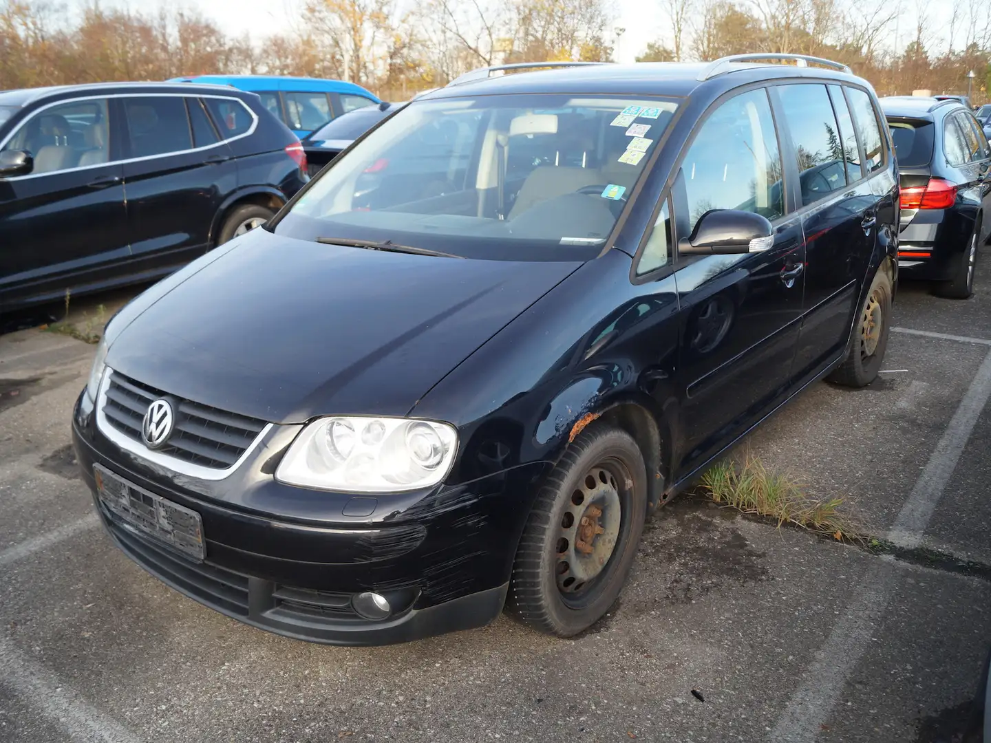 Volkswagen Touran 2.0 TDI A Highline-Motor springt nicht an Noir - 1