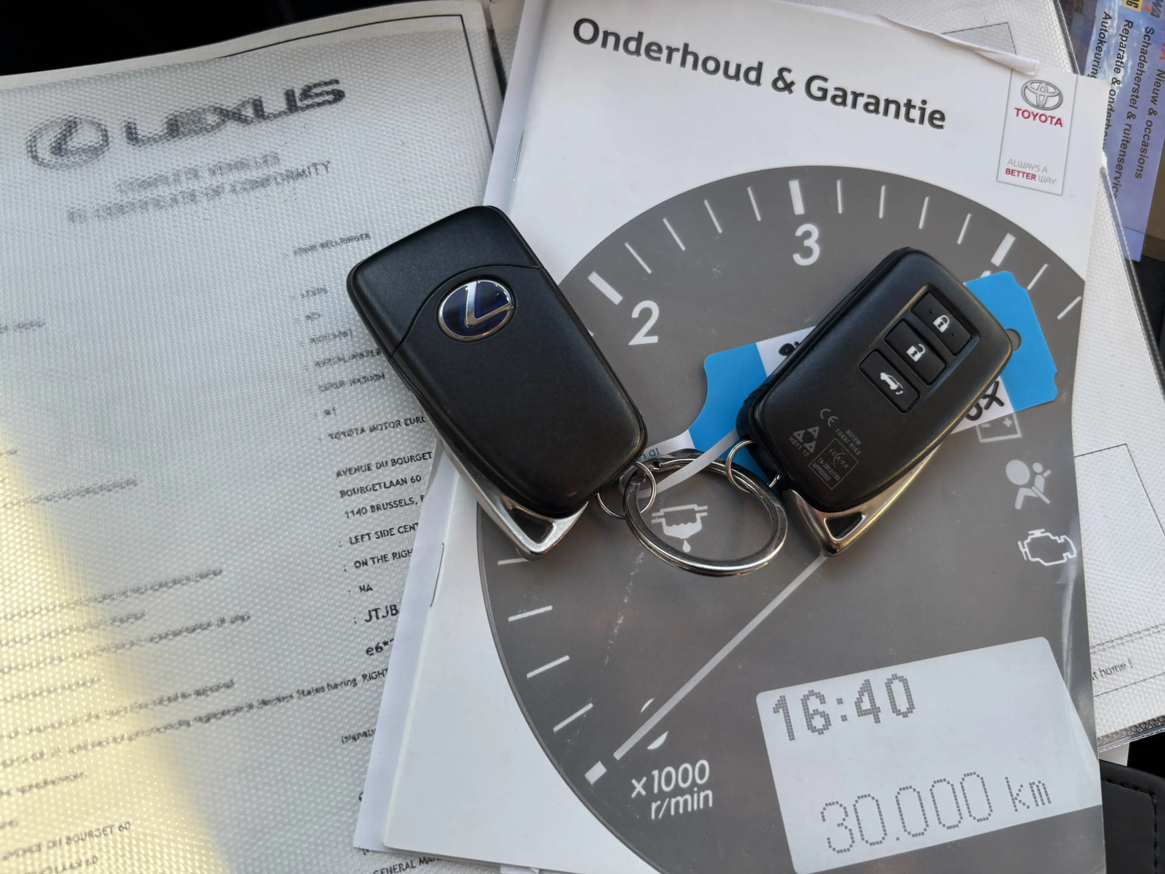 Lexus NX 300 Hybrid AWD Luxury Line Automaat Trekhaak / Camera — photo 25