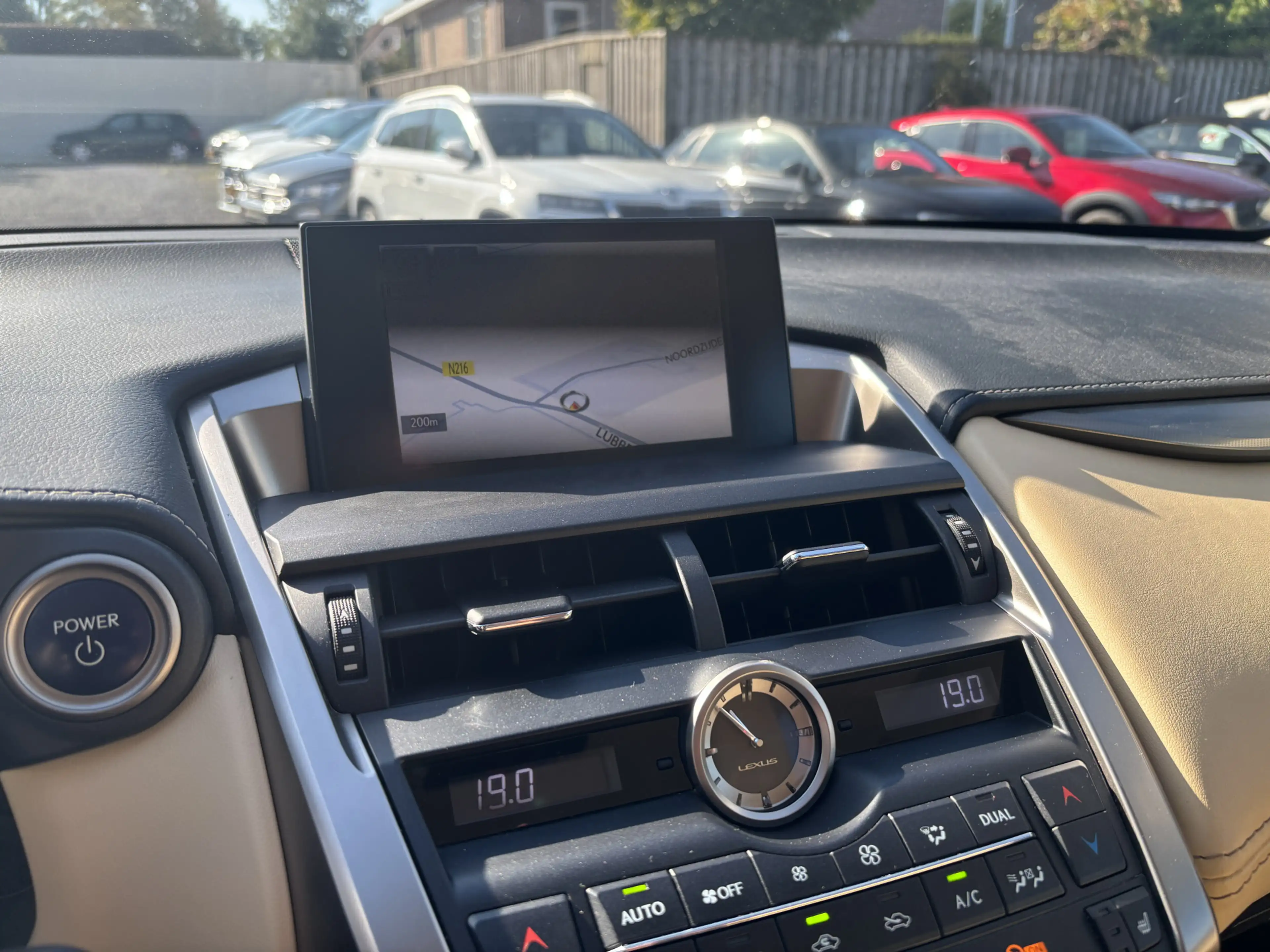 Lexus NX 300 Hybrid AWD Luxury Line Automaat Trekhaak / Camera — photo 7