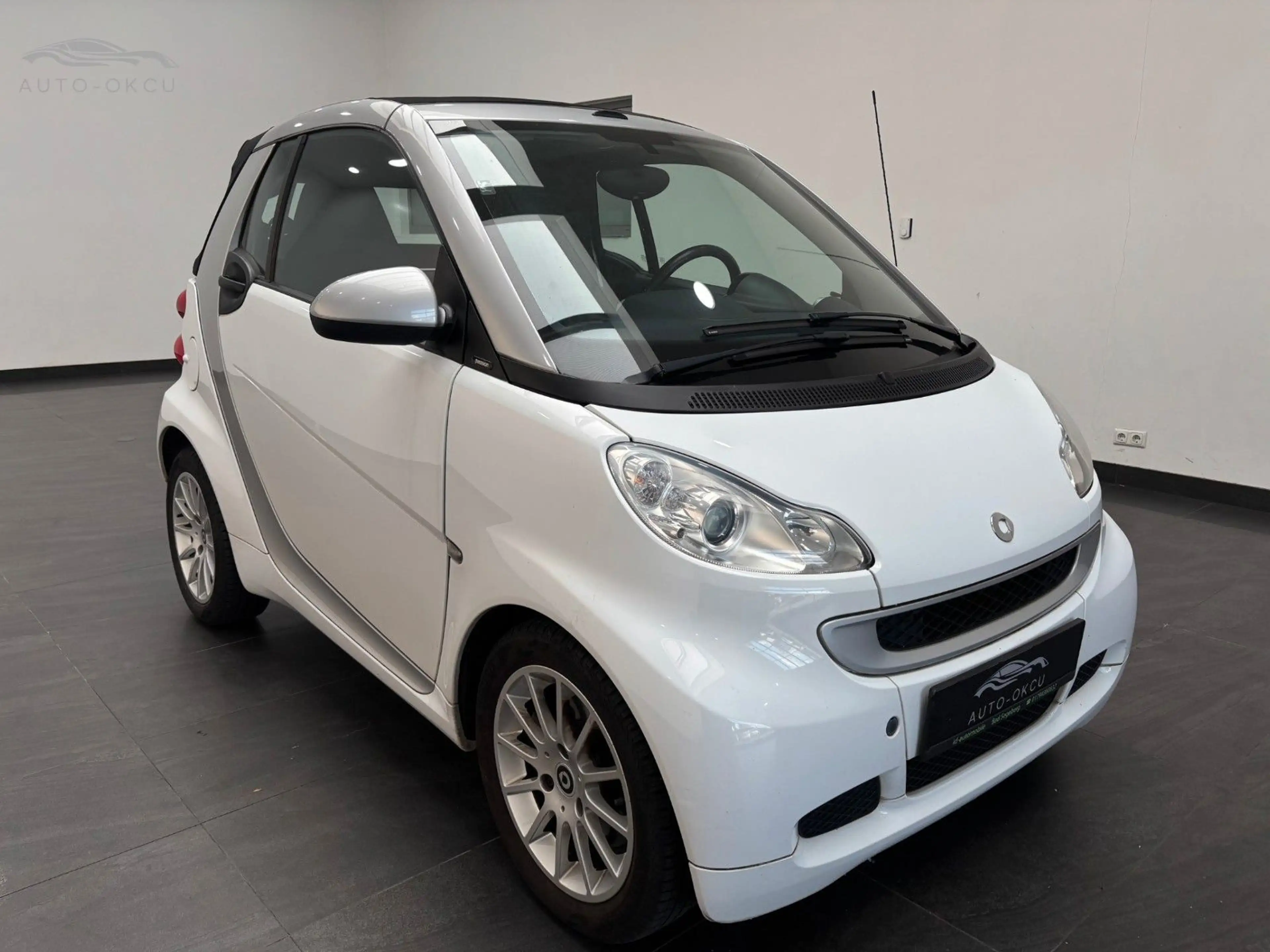 smart forTwo Cabrio 52 KW MHD/STZH/AUTOMATIK/KLIMA — photo 3