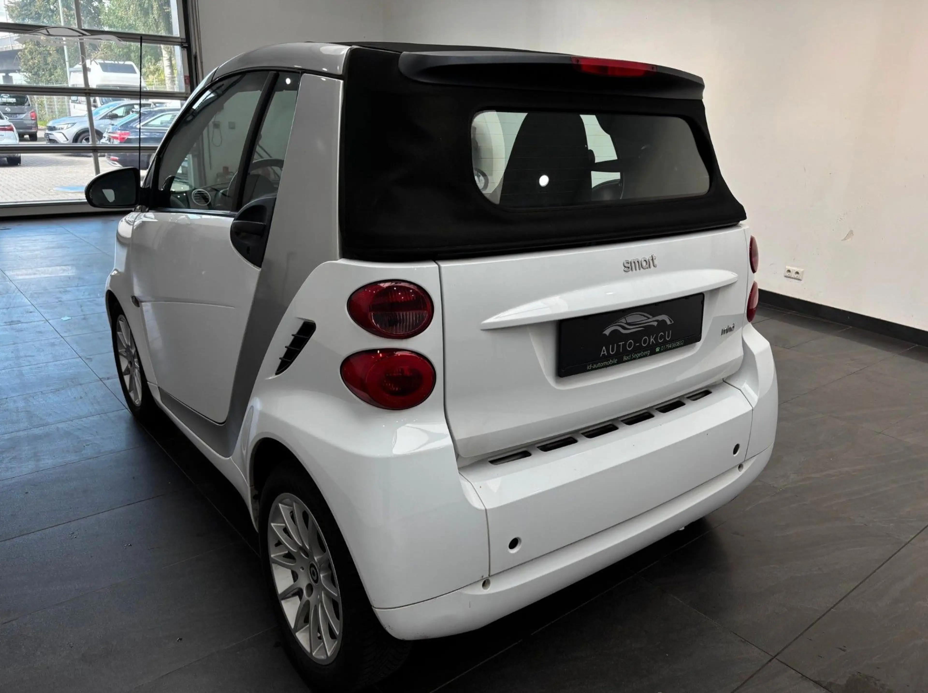smart forTwo Cabrio 52 KW MHD/STZH/AUTOMATIK/KLIMA — photo 5