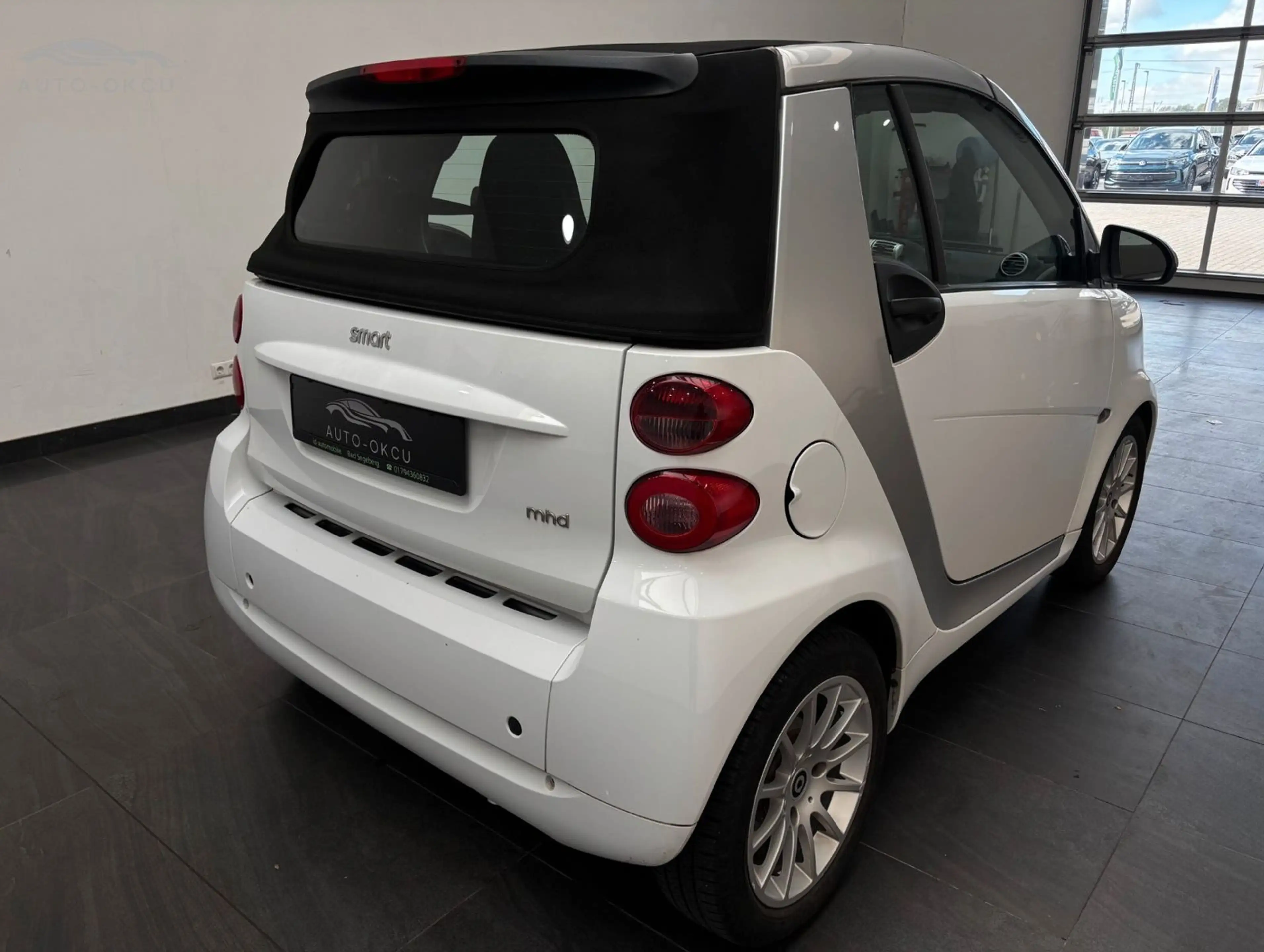 smart forTwo Cabrio 52 KW MHD/STZH/AUTOMATIK/KLIMA — photo 4