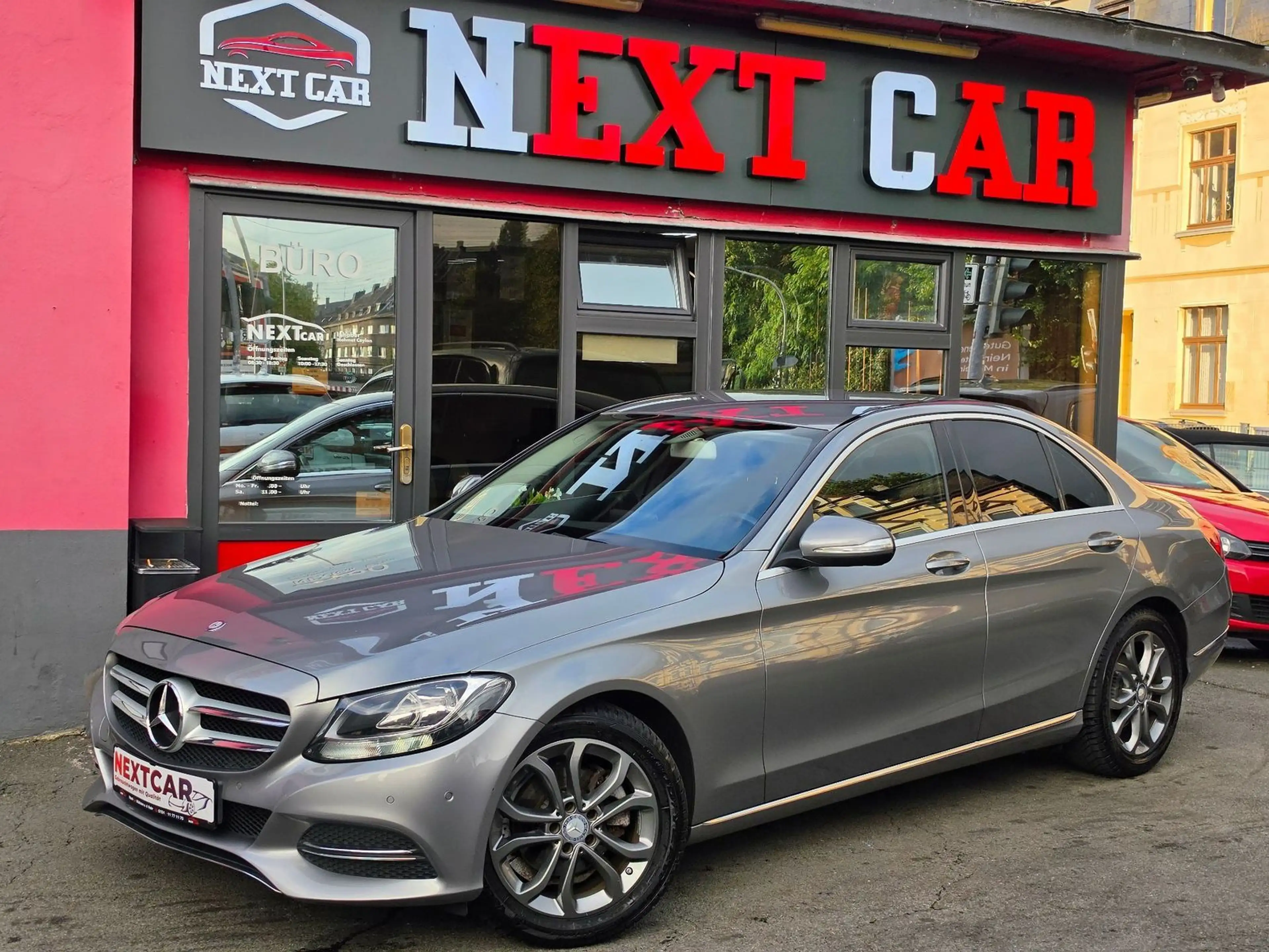 Mercedes-Benz C 180 Avantgarde|Leder|Navi|PDC|SHZ|Limousine