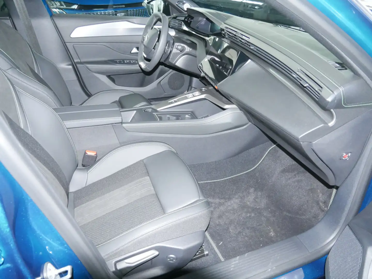 Peugeot 308 GT Hybrid e-DSC6 PDC SHZ KAMERA ACC LED Blau - 2