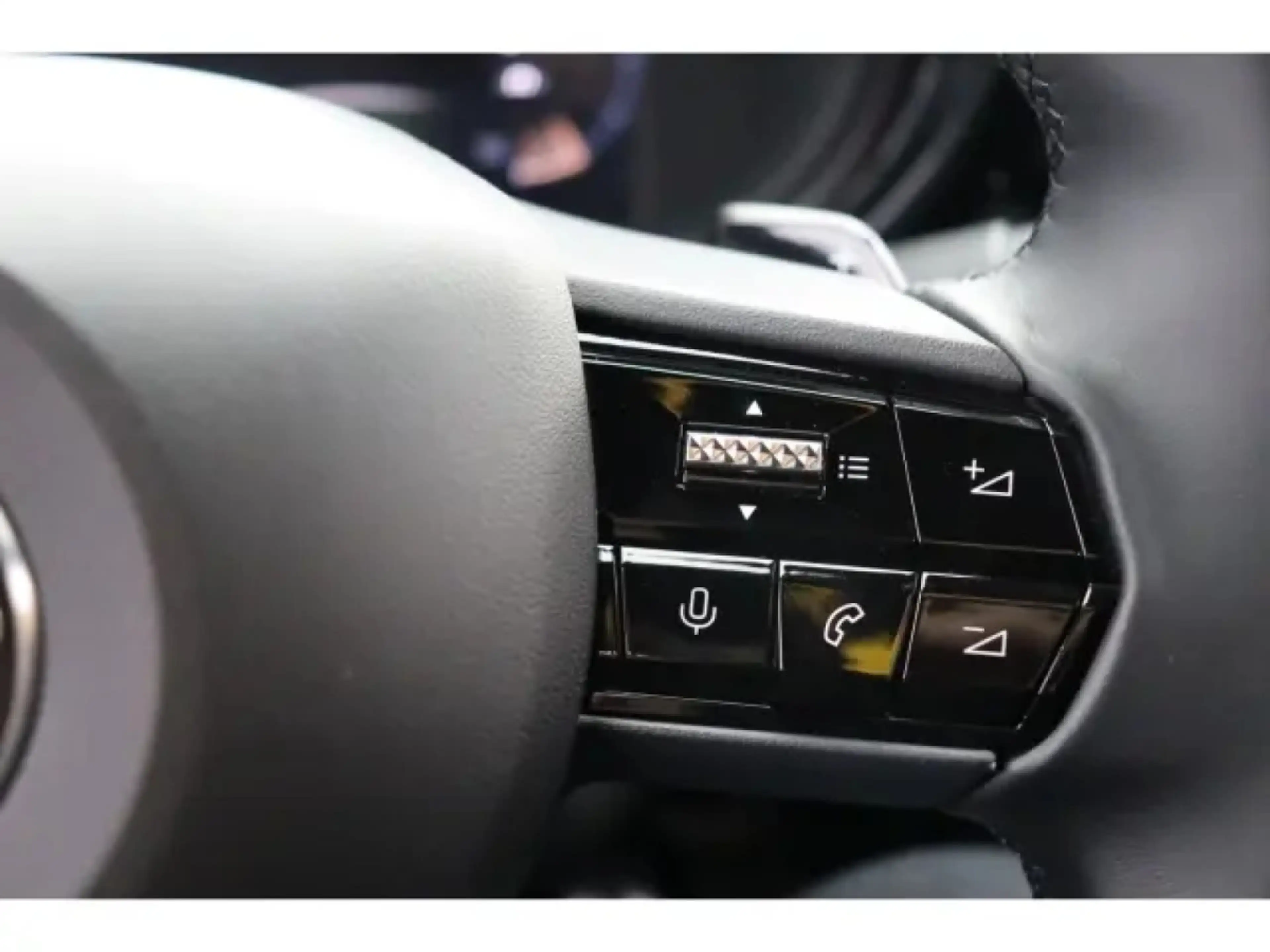 Alfa Romeo Junior Ibrida 1.2 VGT Q4 — photo 13