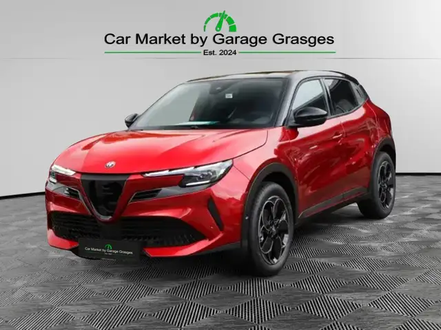 Alfa Romeo Junior Ibrida 1.2 VGT Q4