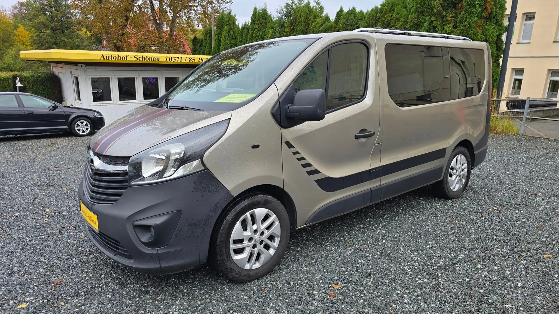 Opel Vivaro Vivaro 1.6 D (CDTI) L1H1 Edition Grau - 1