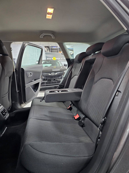 SEAT Leon ST 1.2 TSI Auto Attache Bluetooth Bi-Zone Cruise SIEGES Chauffants Sensors XENON — photo 15