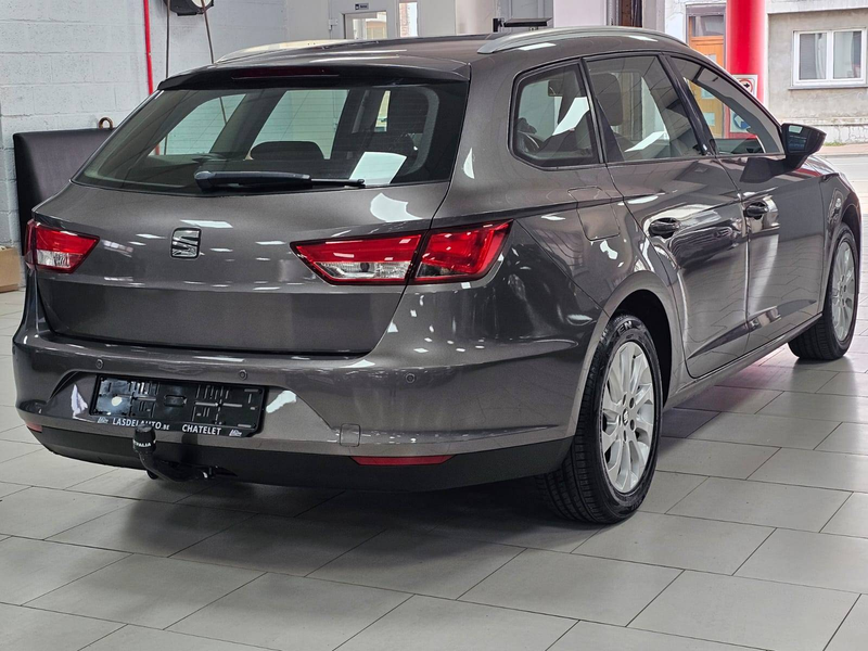 SEAT Leon ST 1.2 TSI Auto Attache Bluetooth Bi-Zone Cruise SIEGES Chauffants Sensors XENON — photo 2