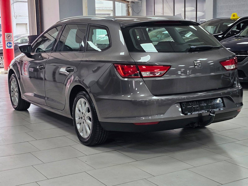 SEAT Leon ST 1.2 TSI Auto Attache Bluetooth Bi-Zone Cruise SIEGES Chauffants Sensors XENON — photo 4