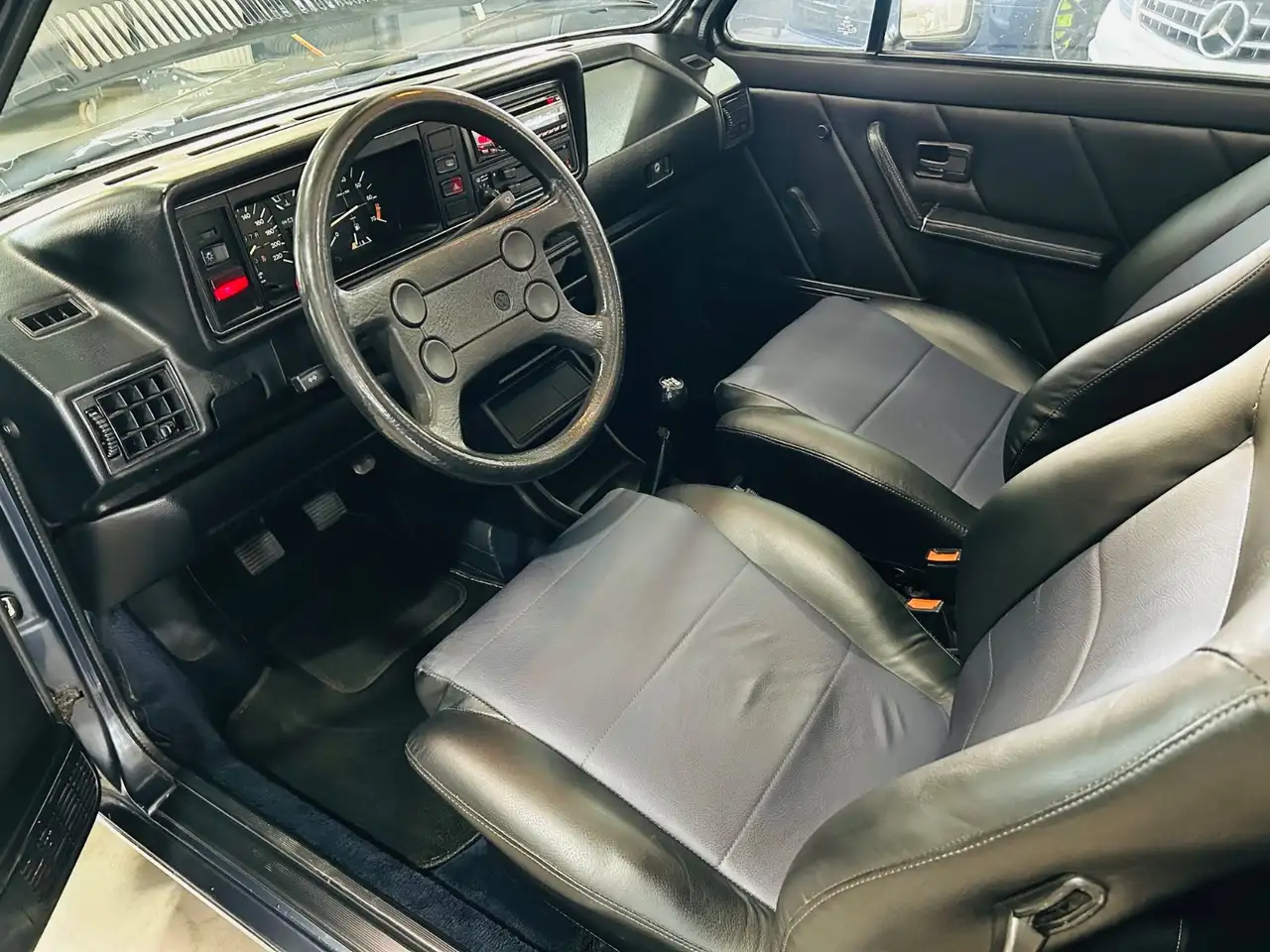 Volkswagen Golf 1 Cabrio *H-Zulassung*restauriert*HU/AU neu, foto 10