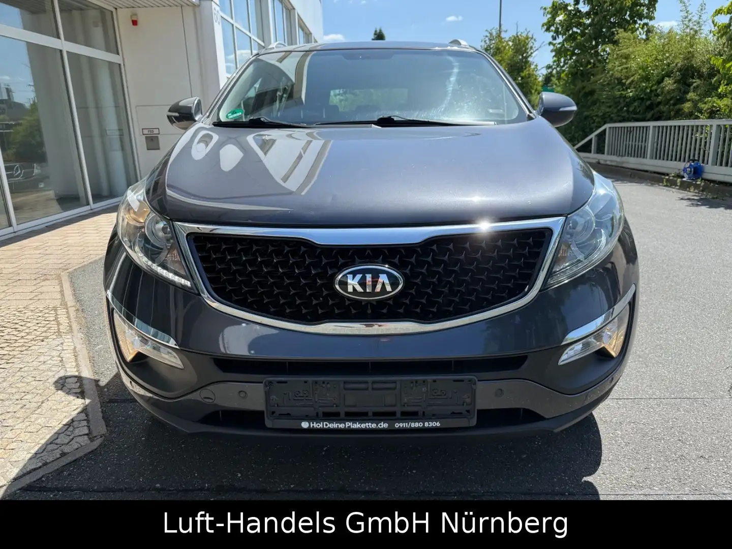 Kia Sportage Dream Team 4WD Allrad Autom Leder Navi Gris - 2