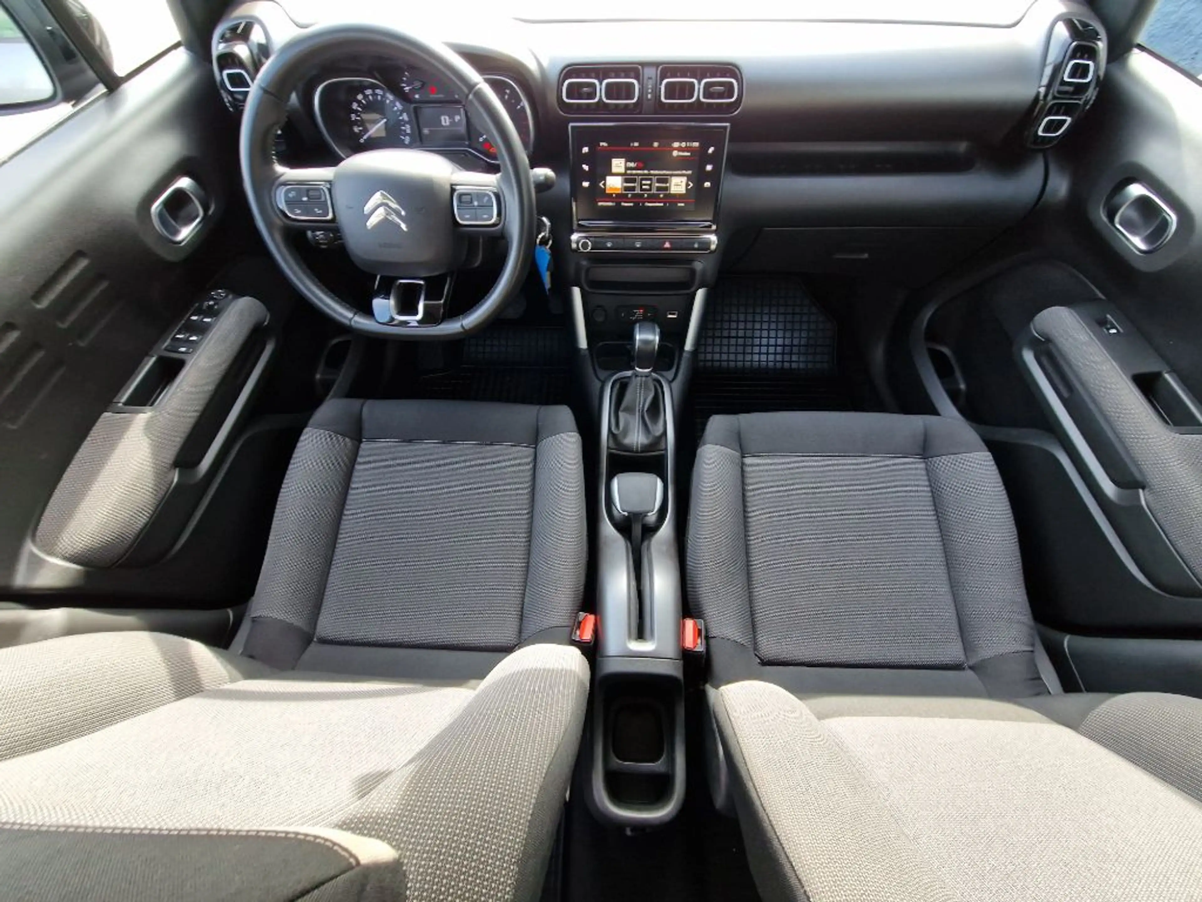 Citroen C3 Aircross Shine 110 EAT6 NAVI+PDC+4xEFH+DAB+ — photo 12