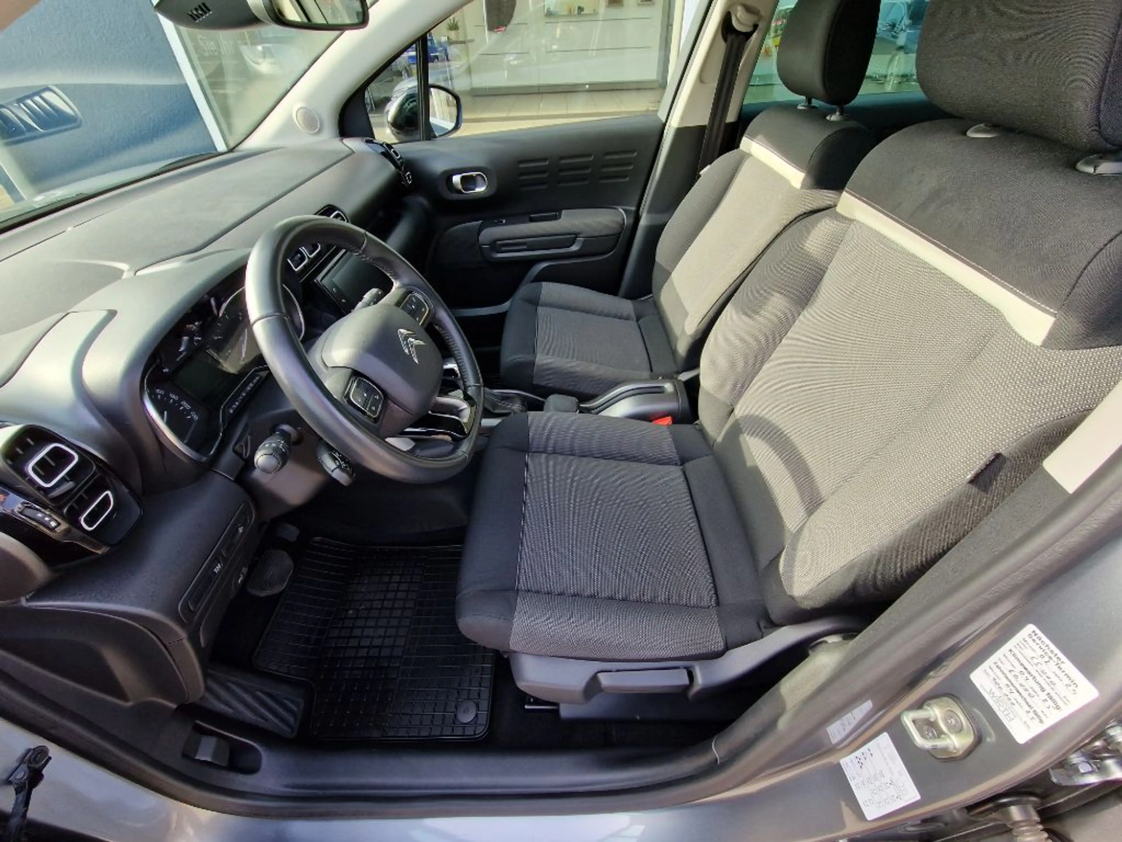 Citroen C3 Aircross Shine 110 EAT6 NAVI+PDC+4xEFH+DAB+ — photo 9