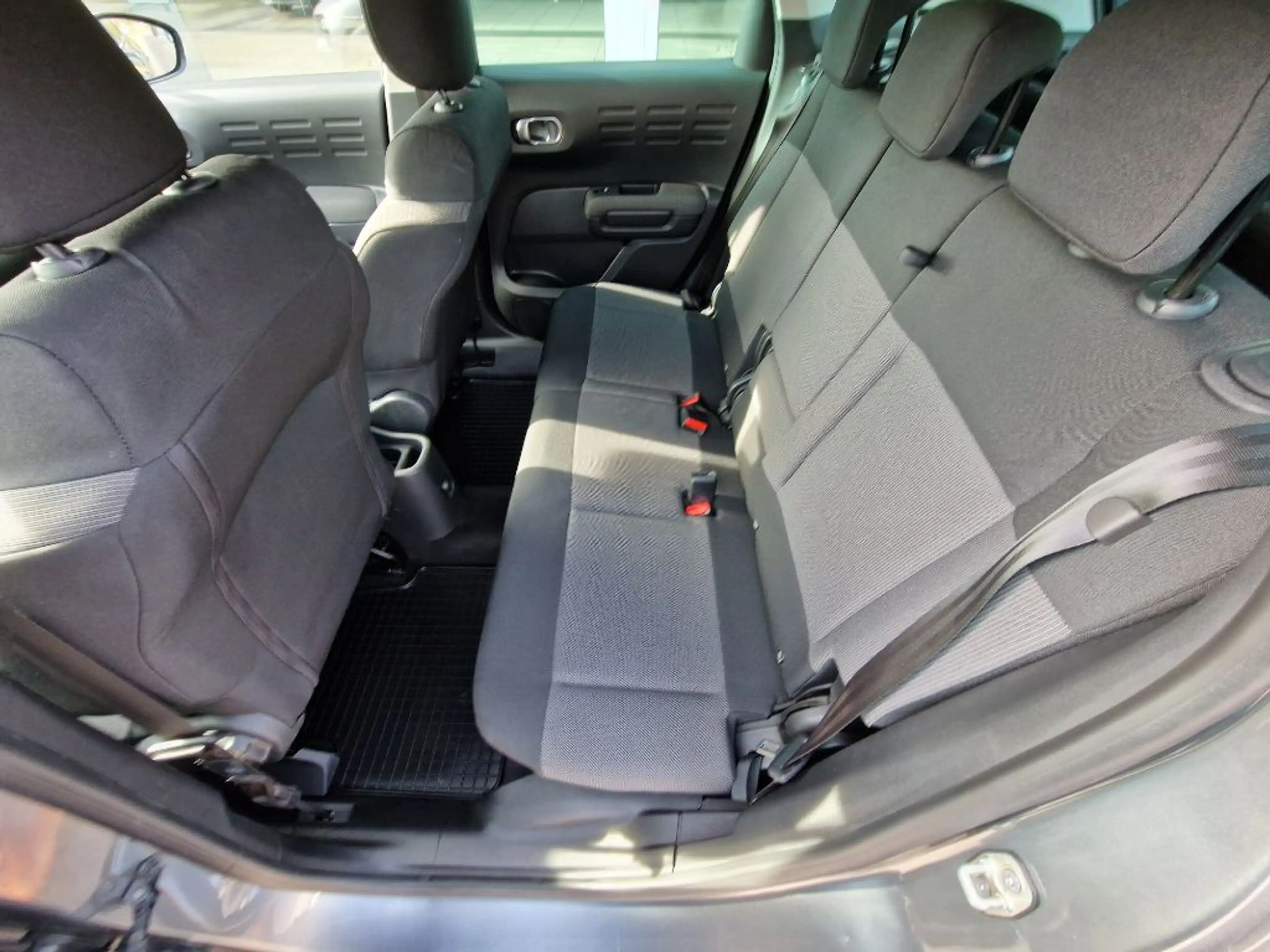 Citroen C3 Aircross Shine 110 EAT6 NAVI+PDC+4xEFH+DAB+ — photo 10
