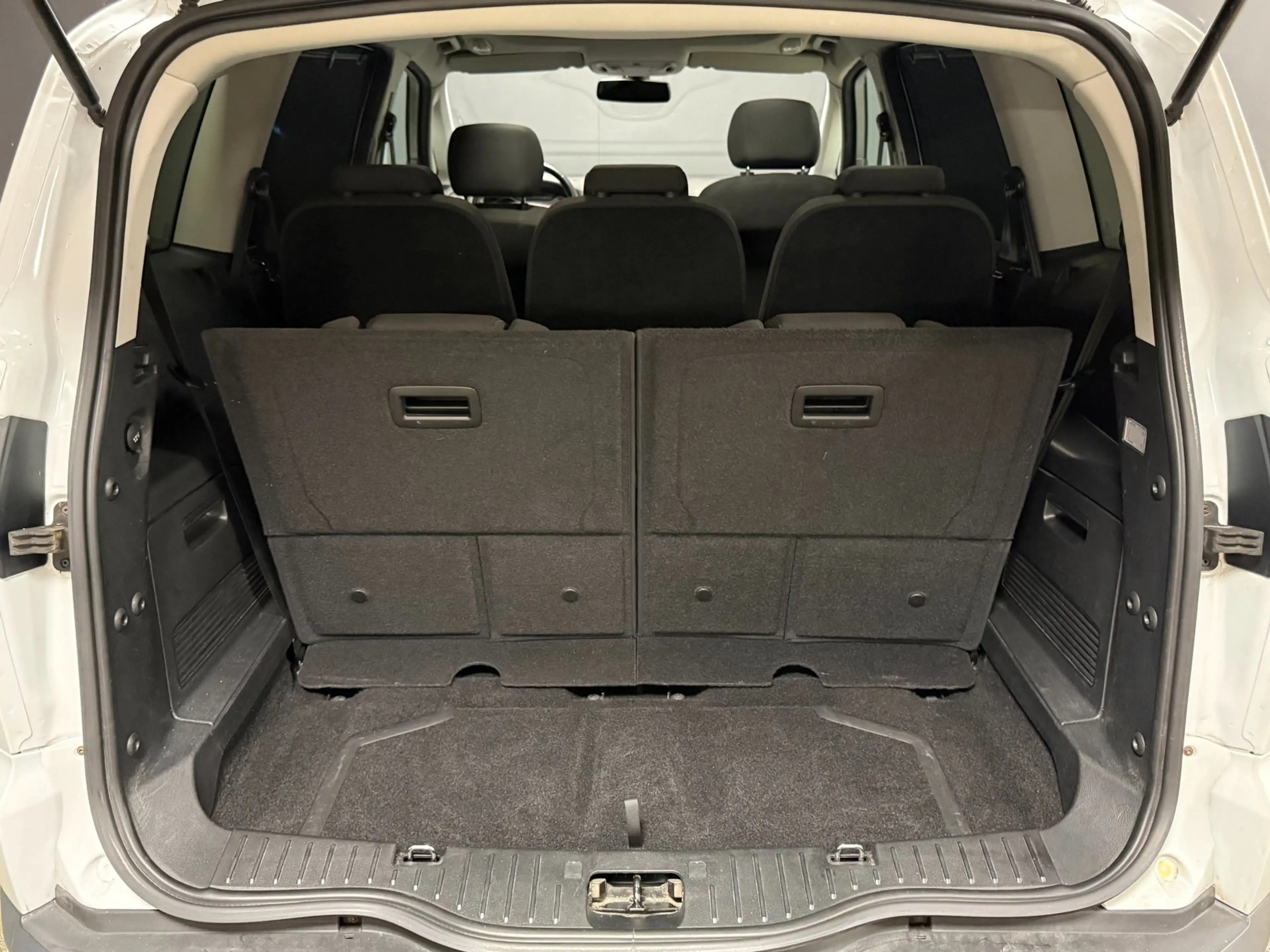 Ford S-Max 1.6 EcoBoost Titanium 7p.|PANO|PDC|CRUISE|BLUETOOT — photo 9