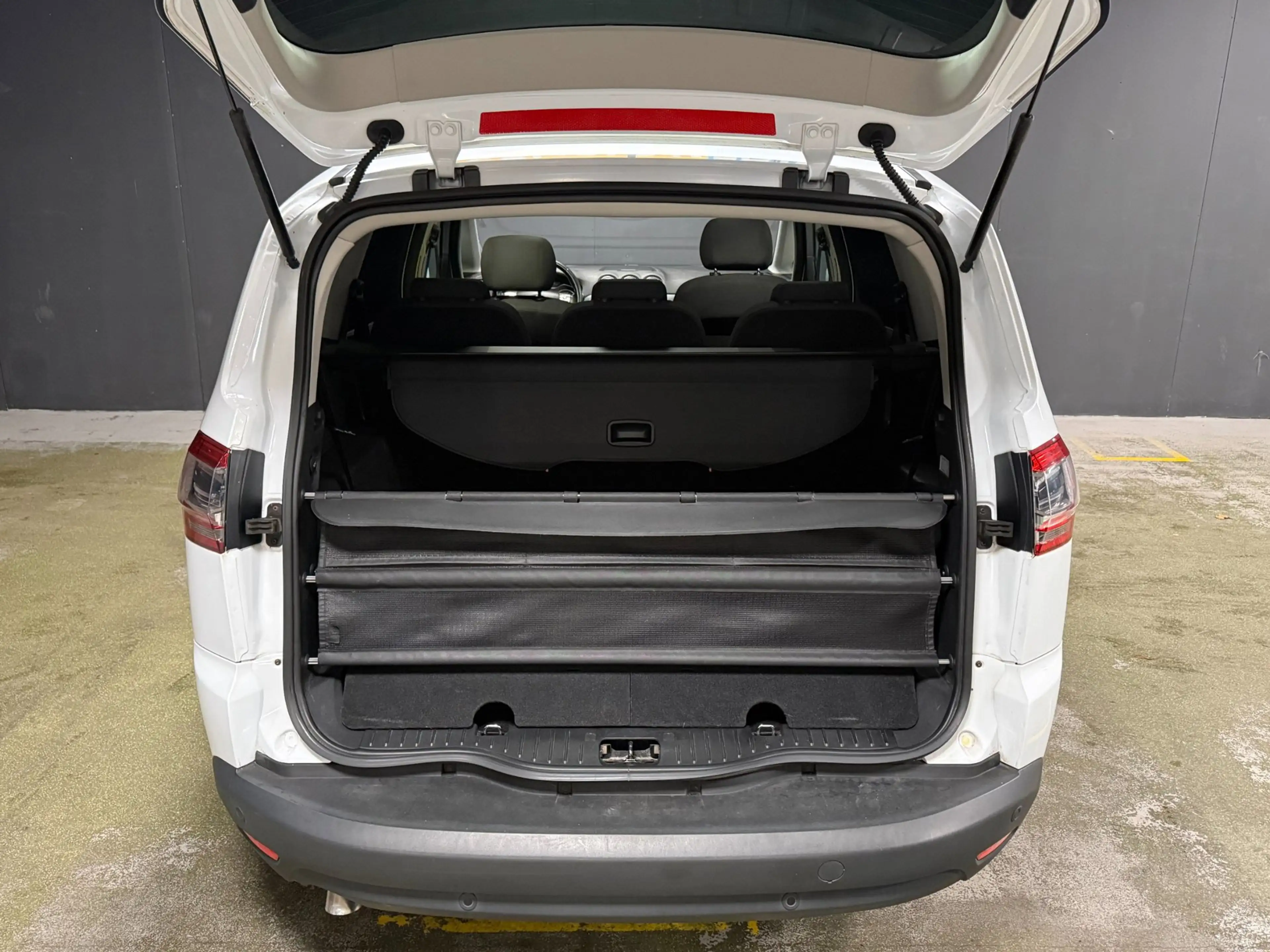 Ford S-Max 1.6 EcoBoost Titanium 7p.|PANO|PDC|CRUISE|BLUETOOT — photo 7